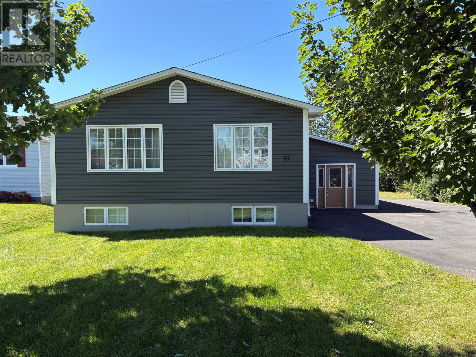 37 Premier Drive, Lewisporte, Newfoundland & Labrador
