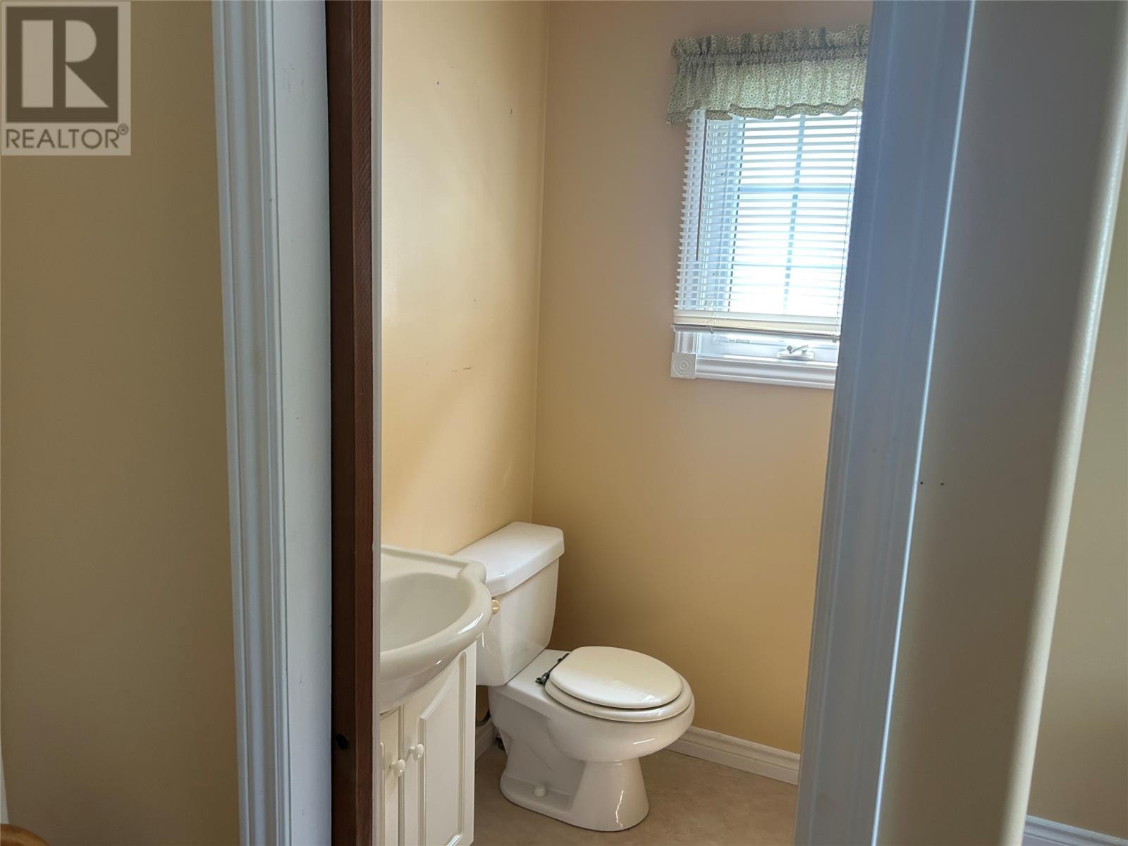 37 Premier Drive, Lewisporte, Newfoundland & Labrador  A0G 3A0 - Photo 10 - 1286235