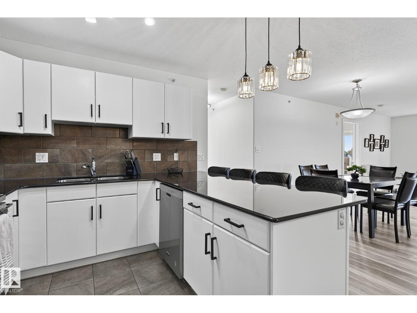 #332 278 Suder Greens Dr Nw, Edmonton, Alberta  T5T 6V6 - Photo 10 - E4459299