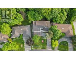 53 FOREST GROVE DRIVE, Toronto, Ontario