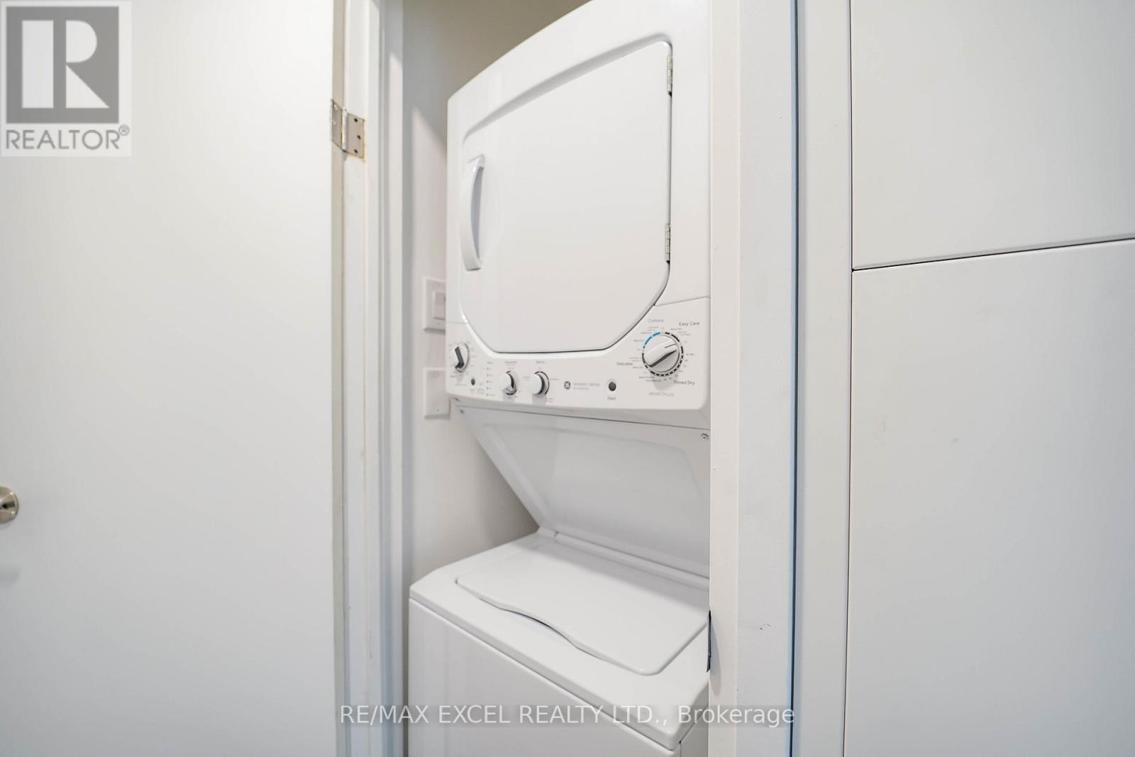 1205 - 220 Victoria Street, Toronto, Ontario  M5B 2R6 - Photo 10 - C12424976