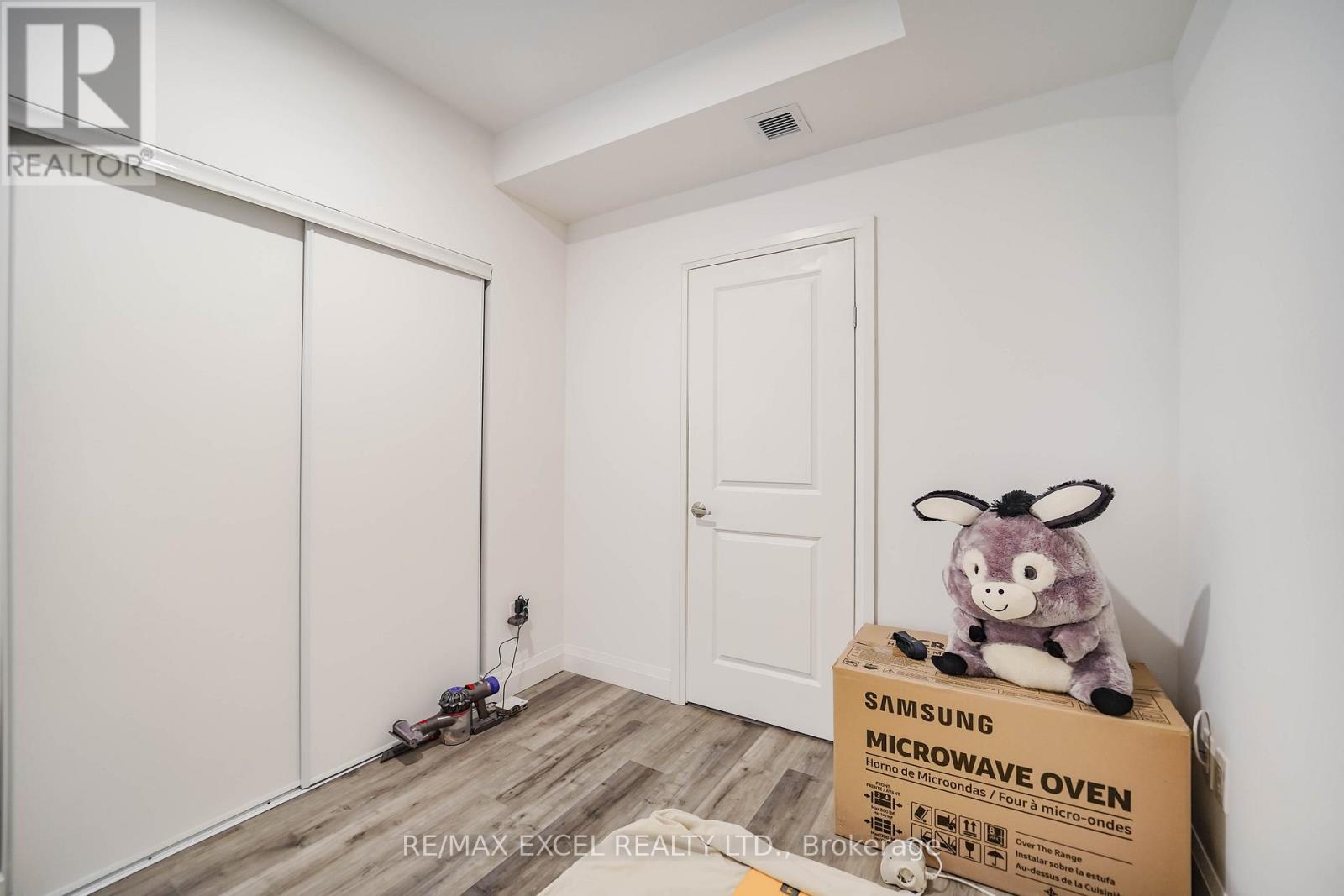 1205 - 220 Victoria Street, Toronto, Ontario  M5B 2R6 - Photo 14 - C12424976