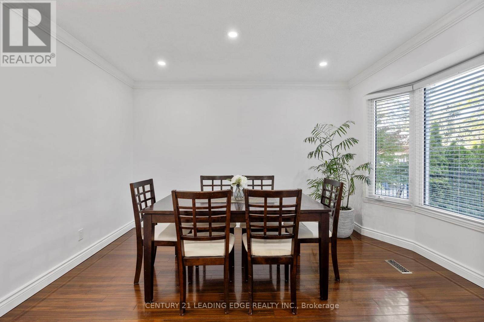 1211 Bridge Gate Crescent, Pickering, Ontario  L1X 1A3 - Photo 11 - E12424975