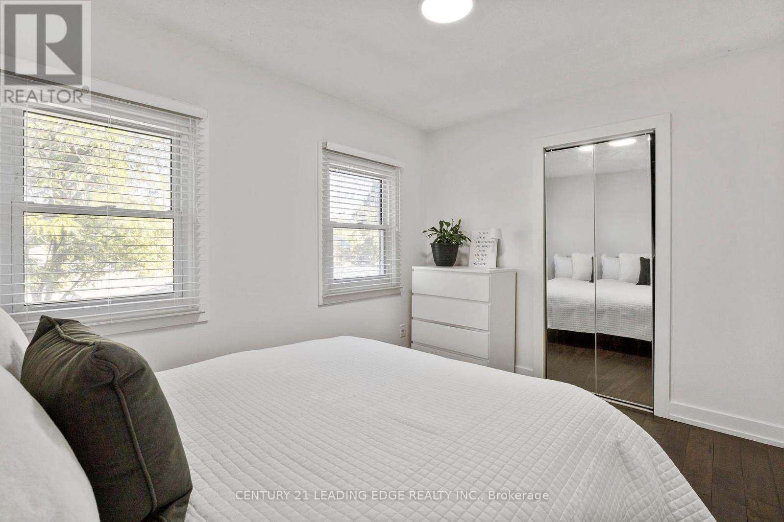 1211 Bridge Gate Crescent, Pickering, Ontario  L1X 1A3 - Photo 30 - E12424975