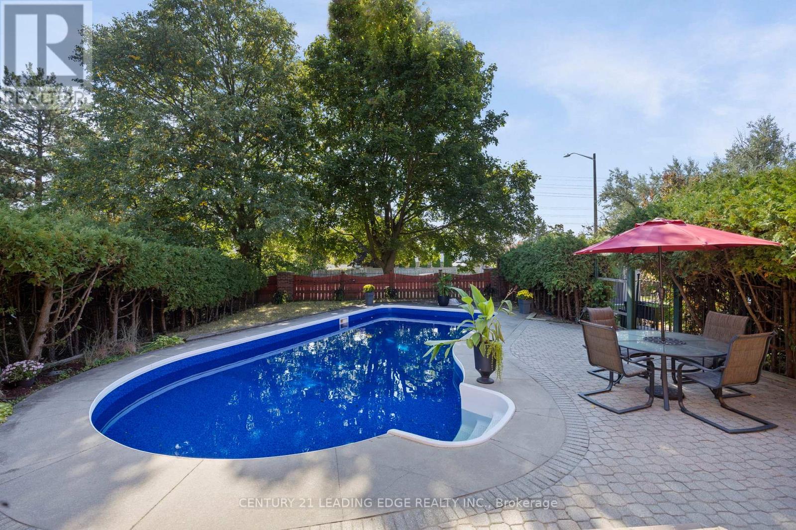 1211 Bridge Gate Crescent, Pickering, Ontario  L1X 1A3 - Photo 33 - E12424975