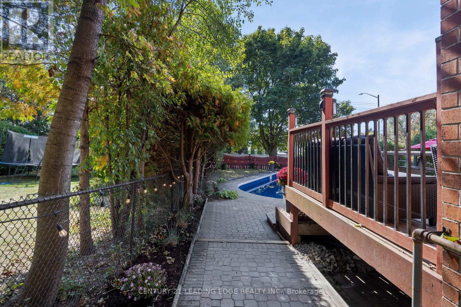 1211 Bridge Gate Crescent, Pickering, Ontario  L1X 1A3 - Photo 37 - E12424975