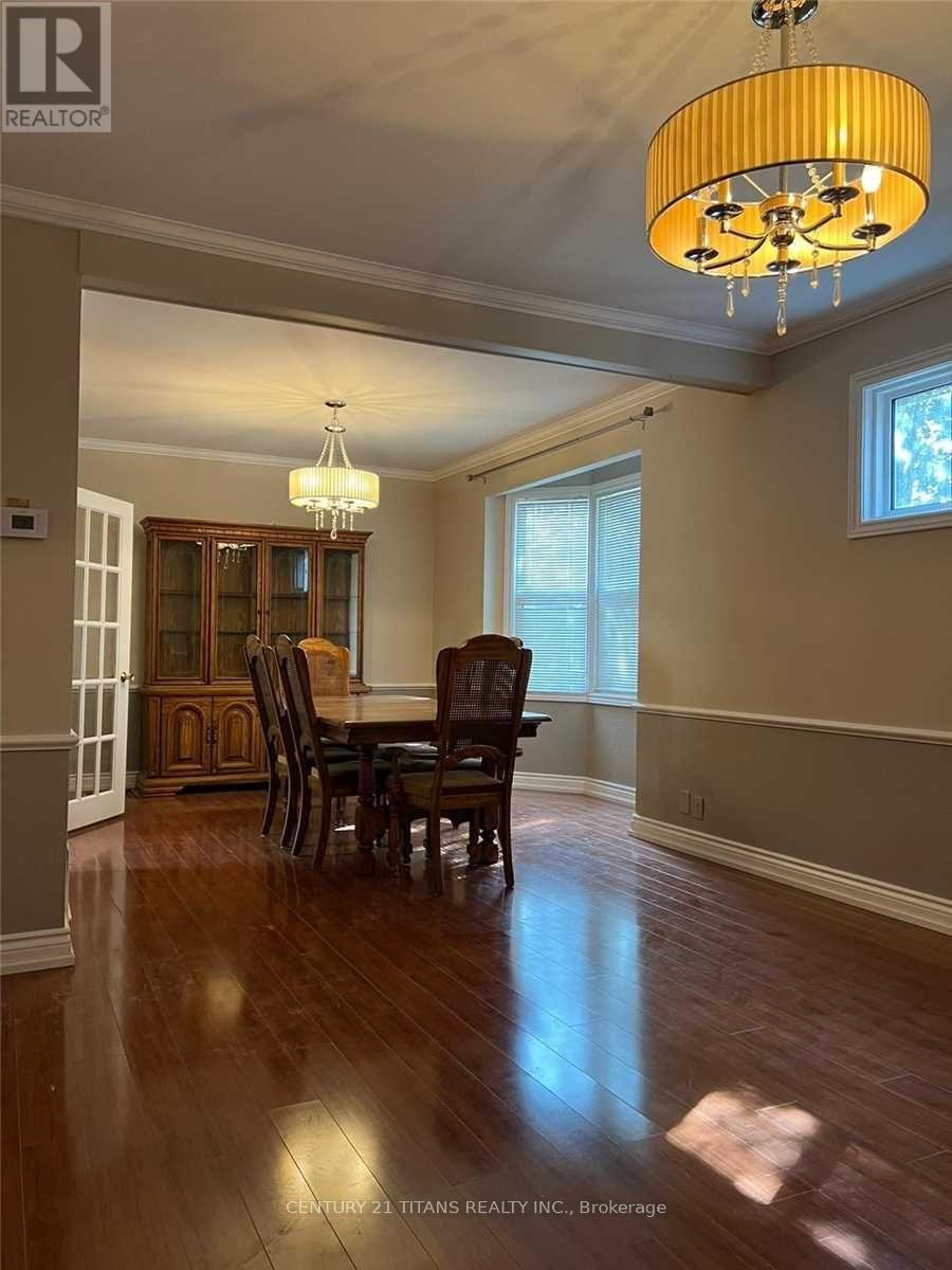 295 Ritson Road S, Oshawa, Ontario  L1H 2N5 - Photo 1 - E12425022