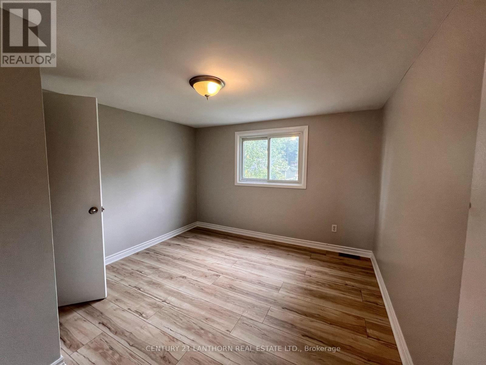 87-89 Scott Avenue, Quinte West (Frankford Ward), Ontario  K0K 2C0 - Photo 25 - X12130920