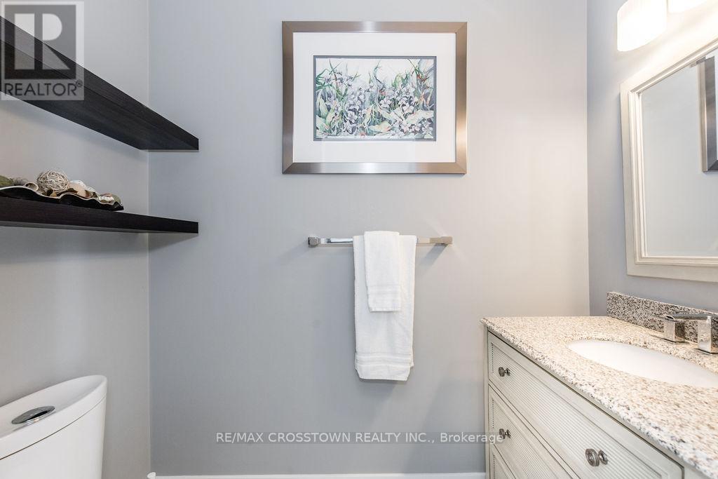 25 Mennill Drive, Springwater (Snow Valley), Ontario  L0L 1Y3 - Photo 15 - S12424996