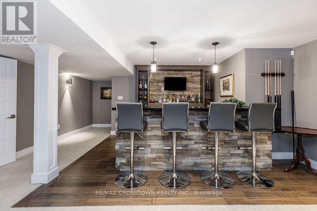 25 Mennill Drive, Springwater (Snow Valley), Ontario  L0L 1Y3 - Photo 34 - S12424996