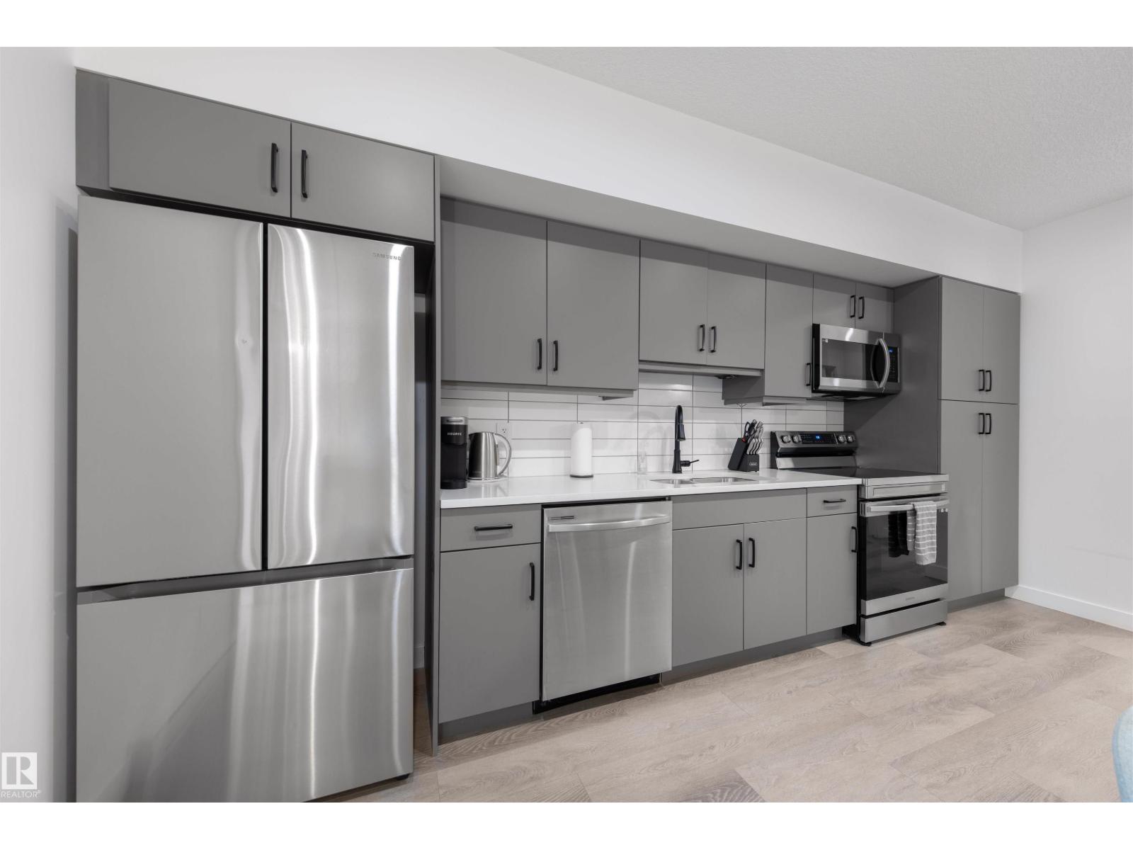 11204 & 11206 55 Av Nw, Edmonton, Alberta  T6H 0X1 - Photo 18 - E4458788
