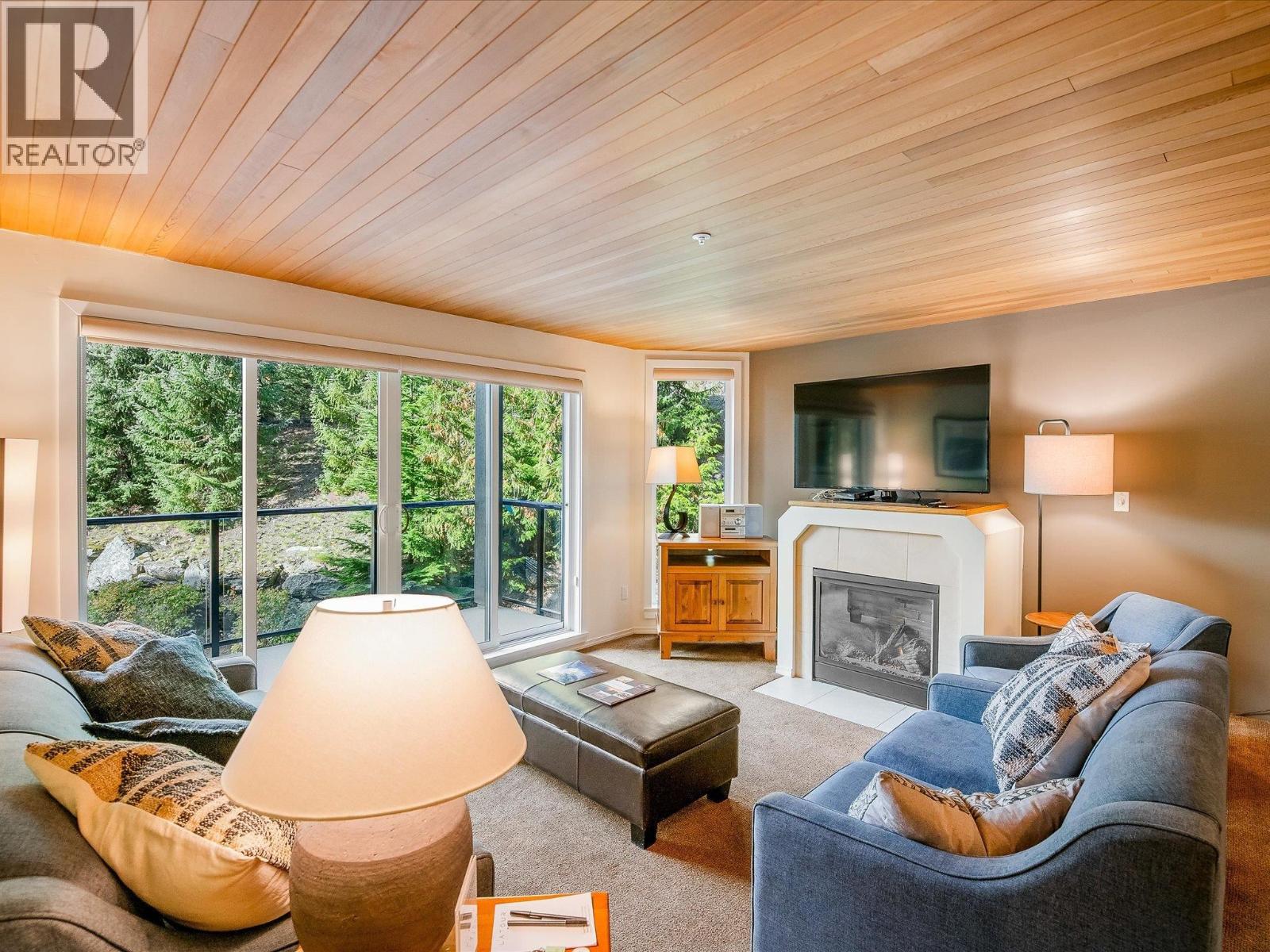 206 3217 Blueberry Drive, Whistler, British Columbia  V8E 0B8 - Photo 4 - R2935550