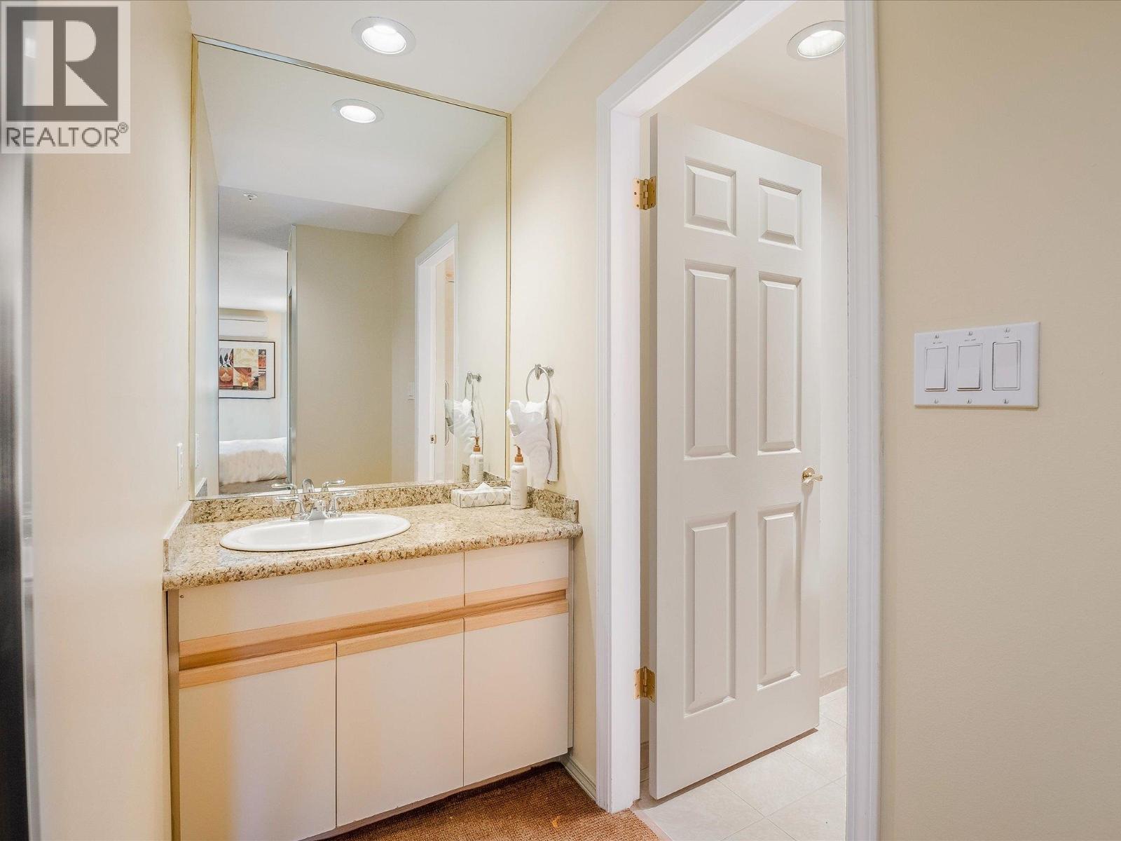 206 3217 Blueberry Drive, Whistler, British Columbia  V8E 0B8 - Photo 12 - R2935550