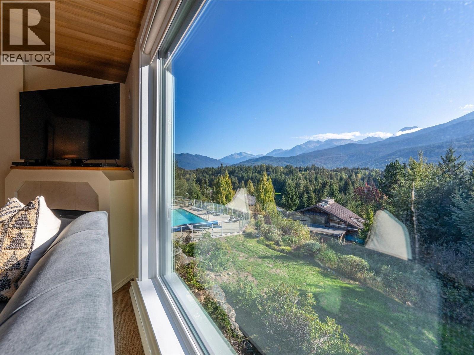 213 3217 Blueberry Drive, Whistler, British Columbia  V8E 0B8 - Photo 5 - R3041515