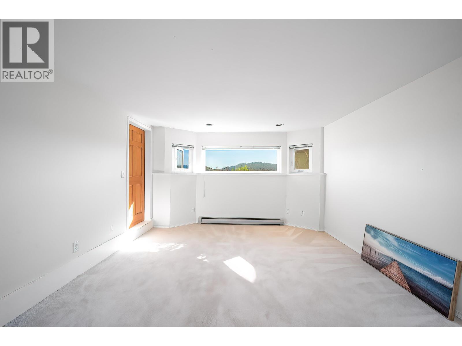 125 N Warwick Avenue, Burnaby, British Columbia  V5B 1K8 - Photo 31 - R3050235