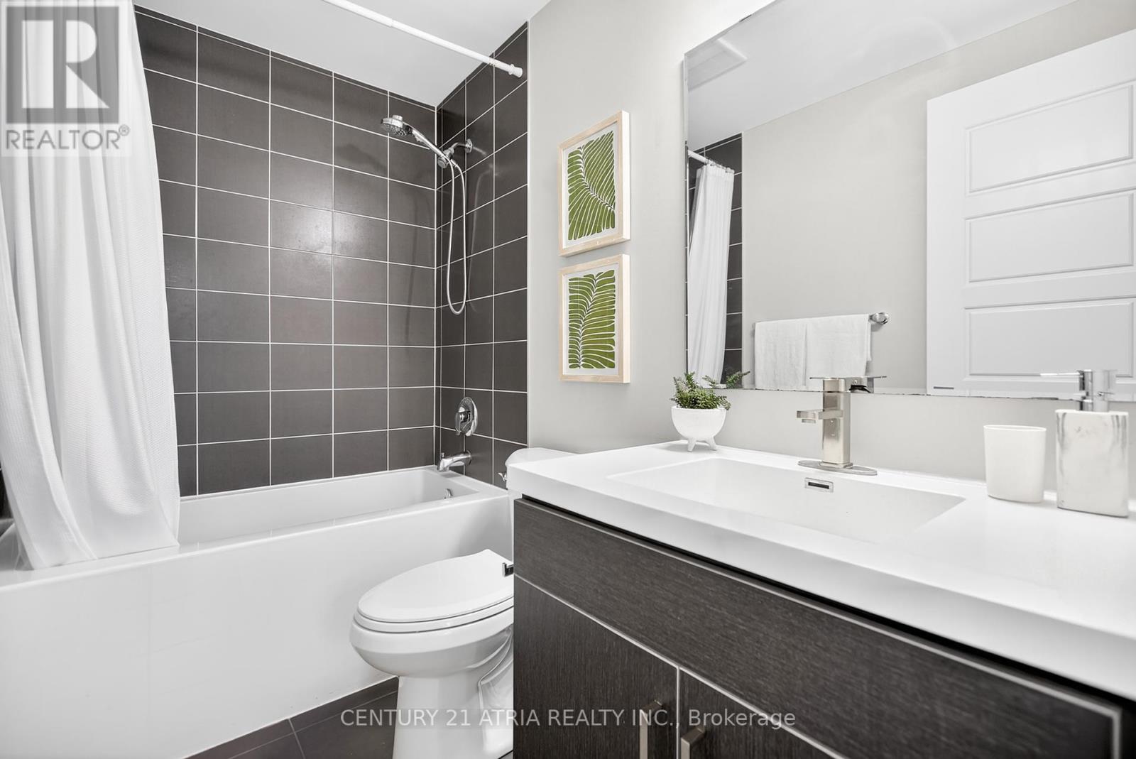 113 - 3028 Creekshore Common, Oakville, Ontario  L5M 5K6 - Photo 13 - W12424972