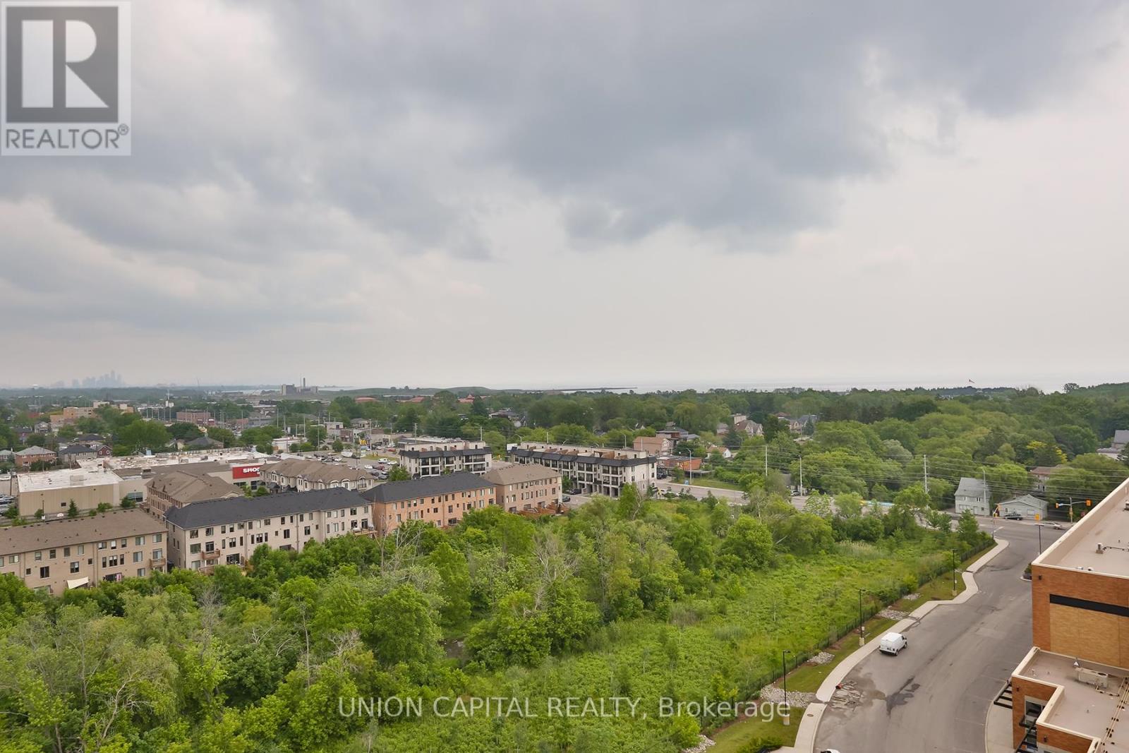 1104 - 1063 Douglas Mccurdy Comm Circle, Mississauga, Ontario  L5G 0C5 - Photo 12 - W12424991