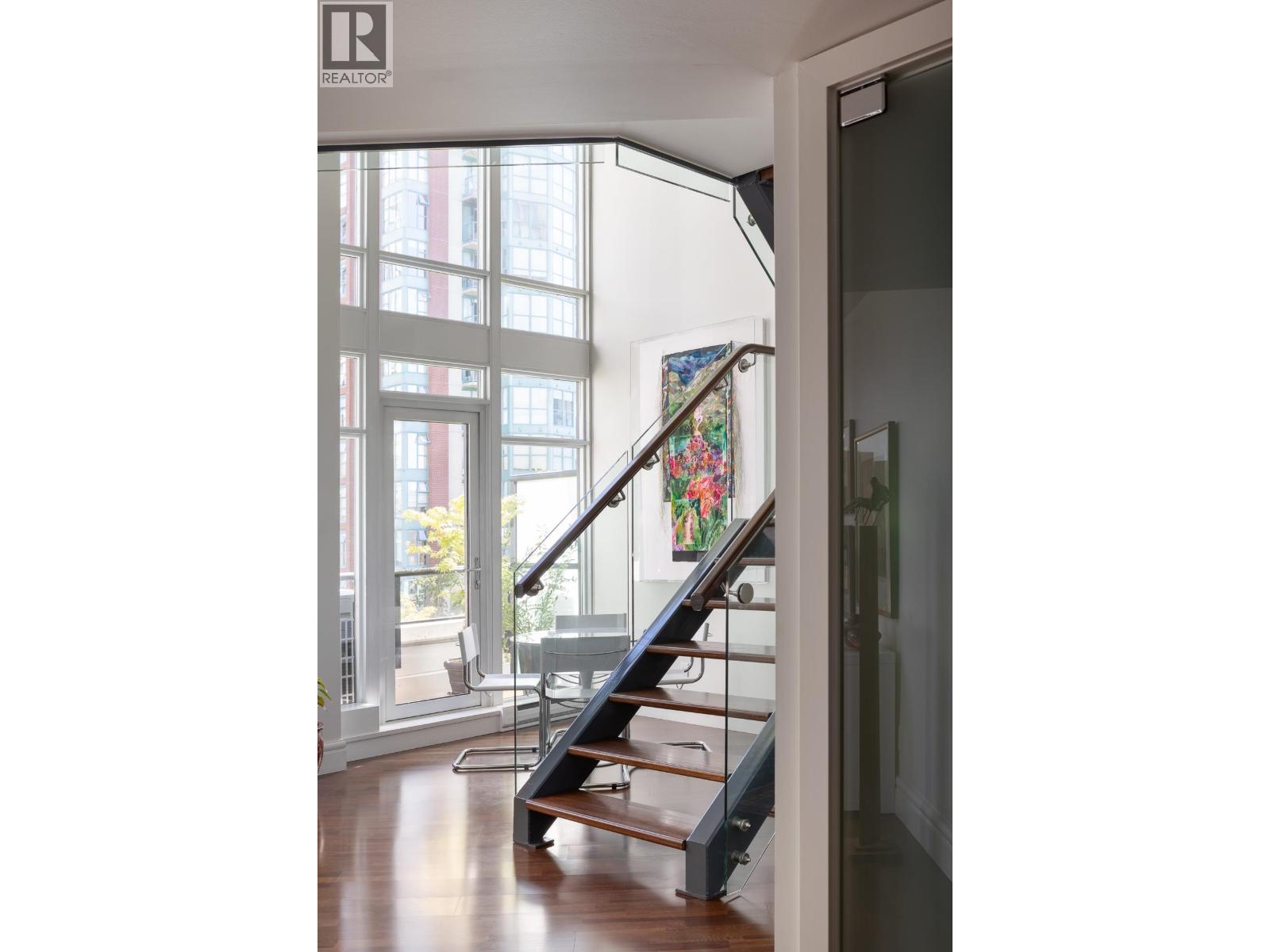 401 988 Richards Street, Vancouver, British Columbia  V6B 8R2 - Photo 15 - R3052017