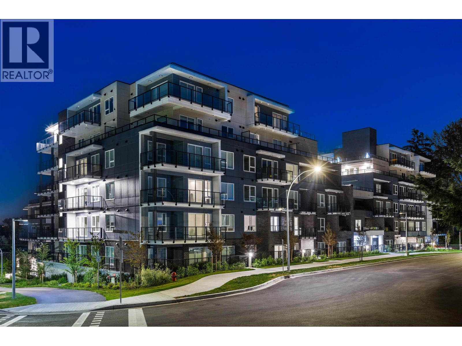 221 2002 St. George Street, Port Moody, British Columbia  V3H 2E6 - Photo 1 - R3052038