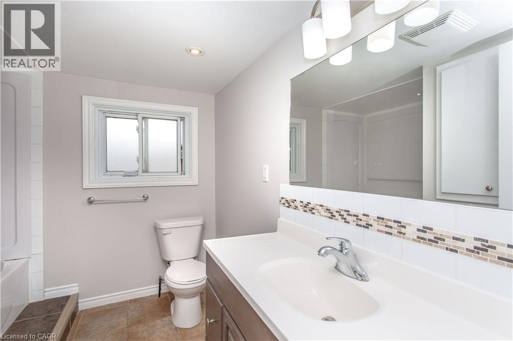 44 St. Peter Street, St. Catharines, Ontario  L2T 1P2 - Photo 12 - 40773420