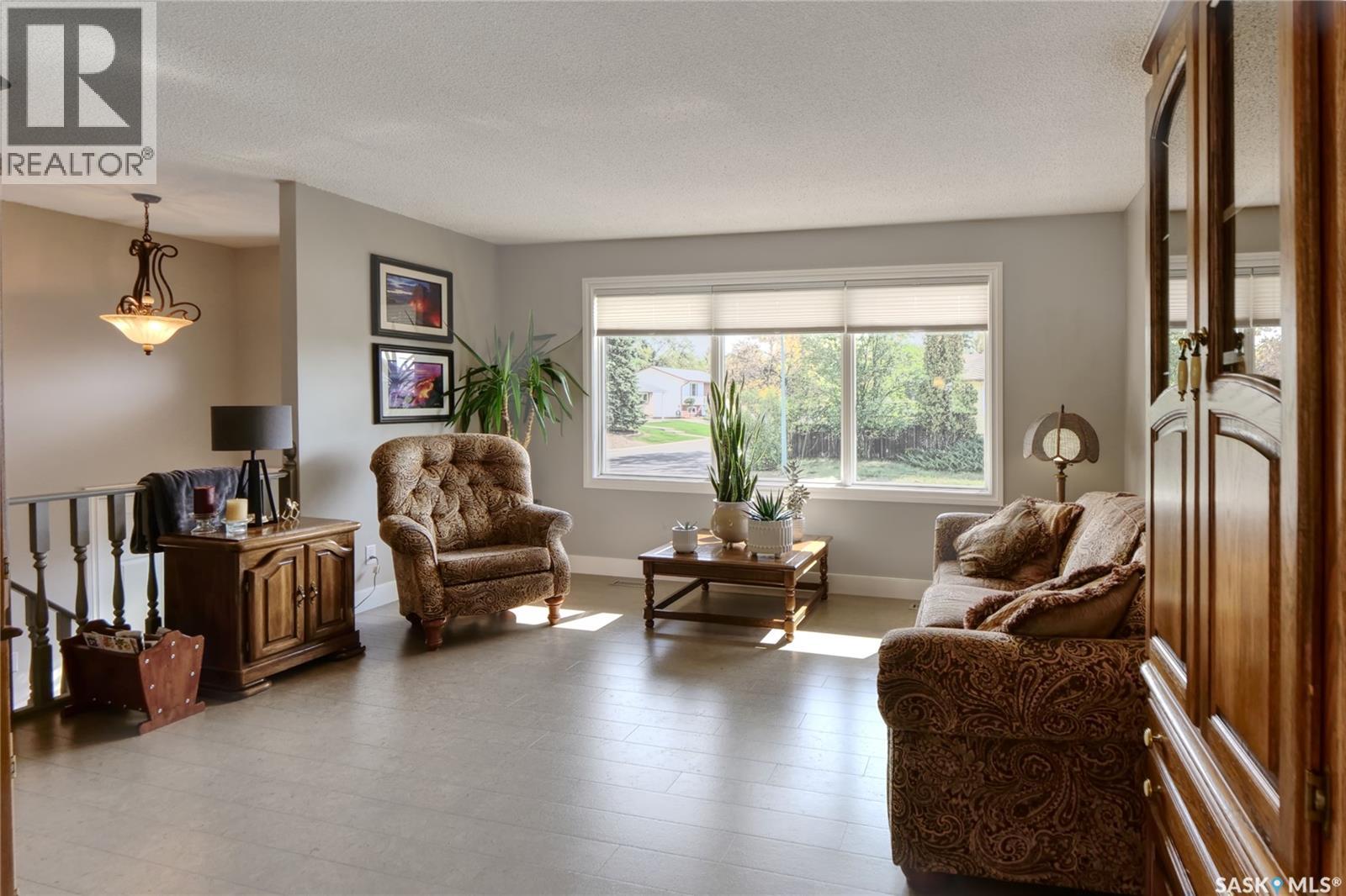1435 Sioux Crescent Sw, Moose Jaw, Saskatchewan  S6H 7C8 - Photo 5 - SK019158