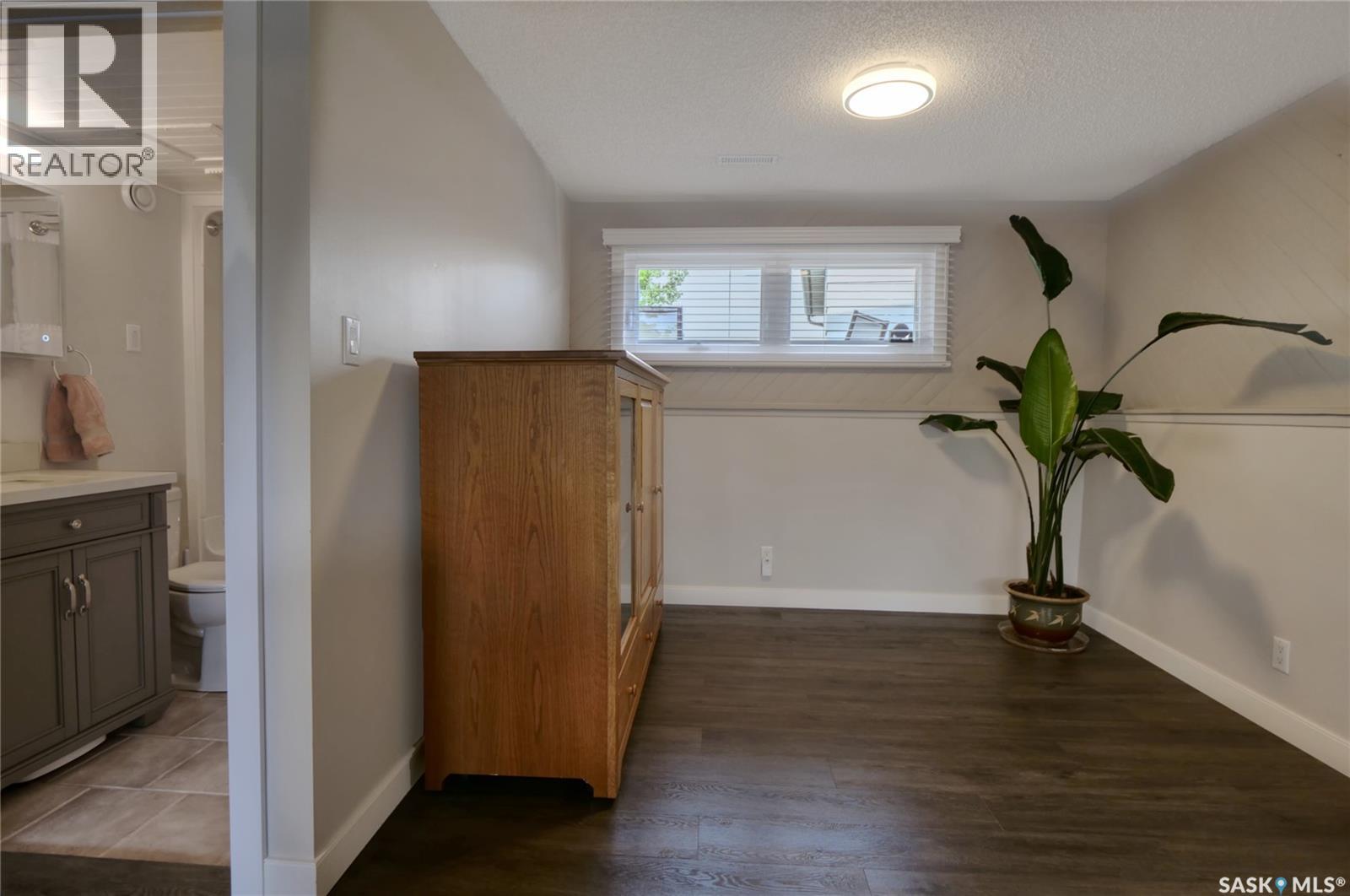 1435 Sioux Crescent Sw, Moose Jaw, Saskatchewan  S6H 7C8 - Photo 30 - SK019158