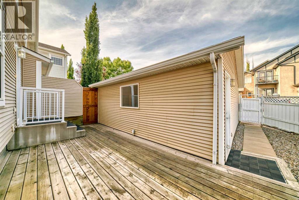 42 Ypres Green Sw, Calgary, Alberta  T2T 6M1 - Photo 47 - A2252885
