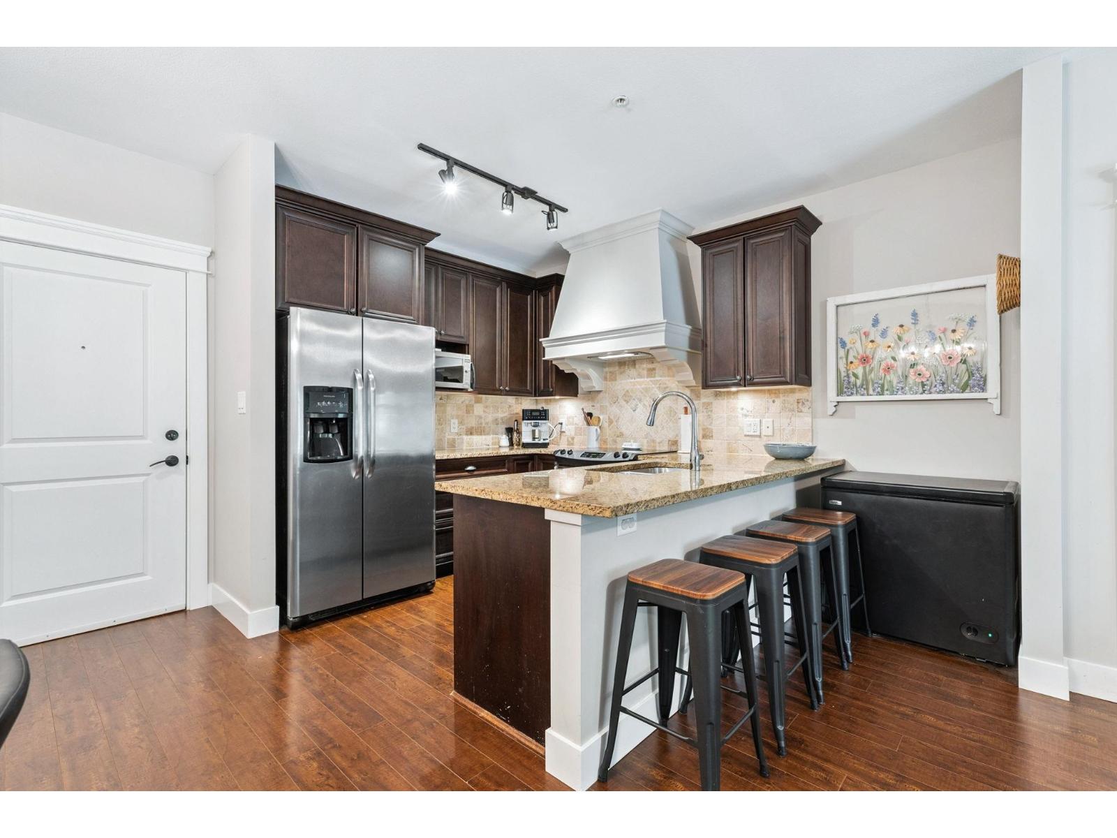 202 19530 65 Avenue, Surrey, British Columbia  V4N 6M1 - Photo 5 - R3052047