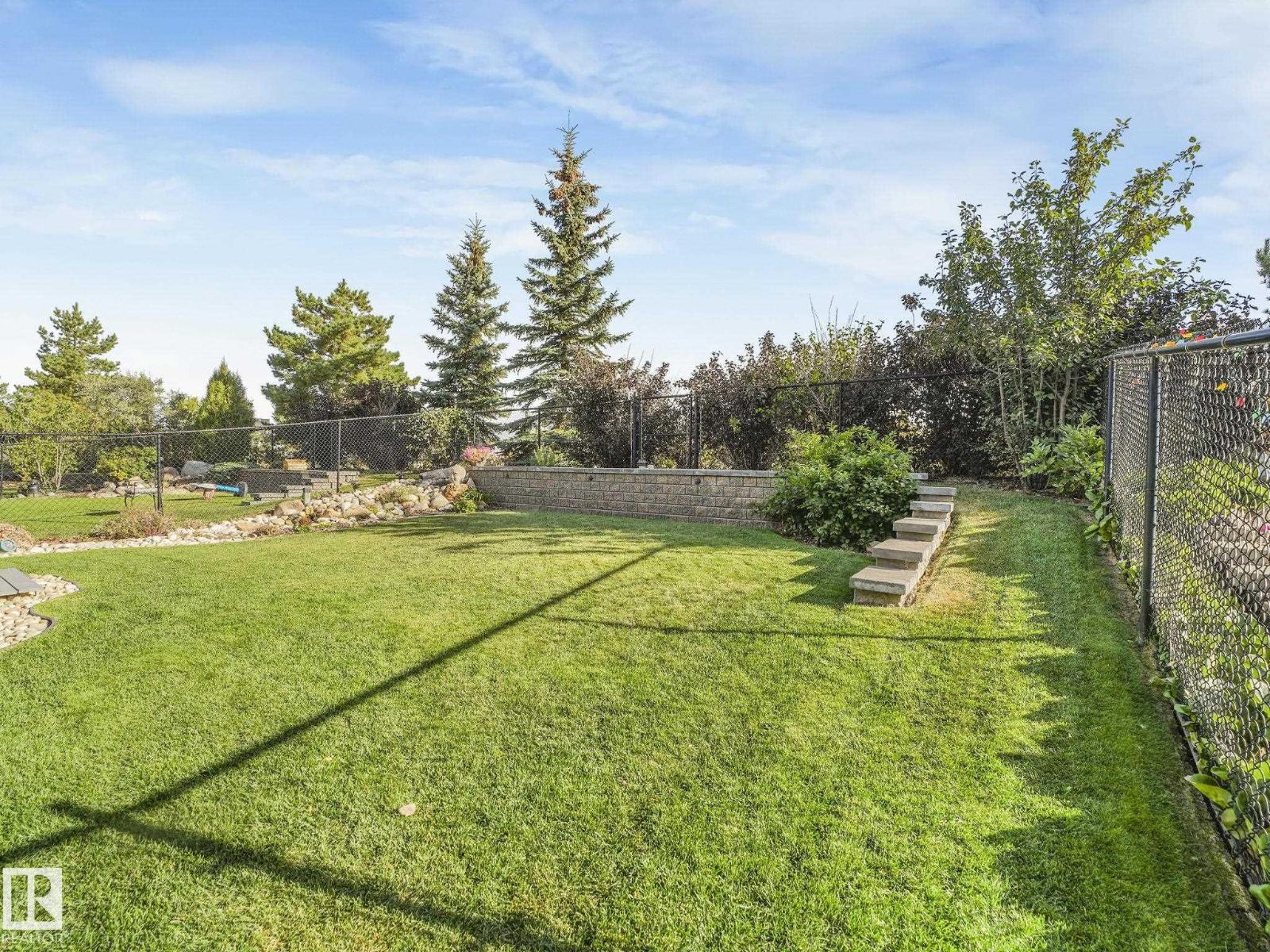 7248 Essex Wy, Sherwood Park, Alberta  T8H 0L3 - Photo 40 - E4459237