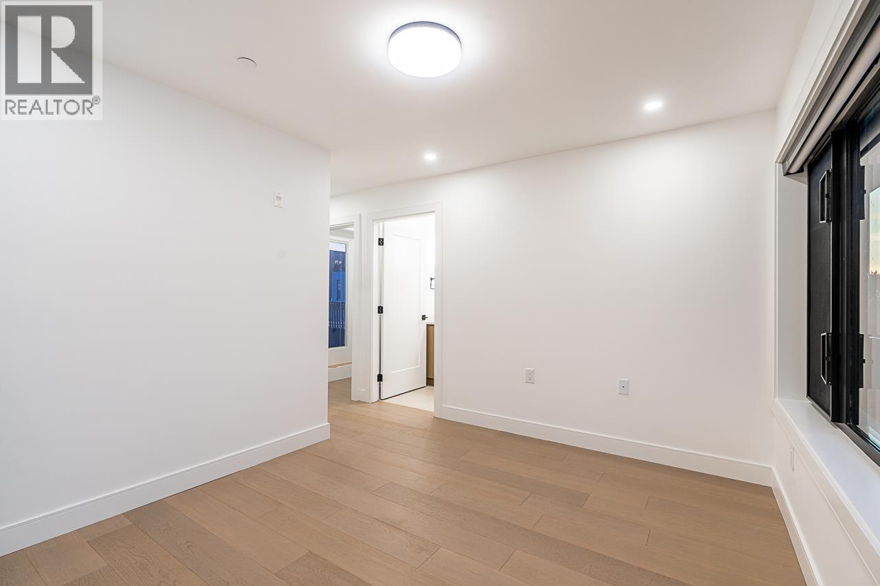 1 2282 E 8th Avenue, Vancouver, British Columbia  V5N 1V5 - Photo 20 - R3051798