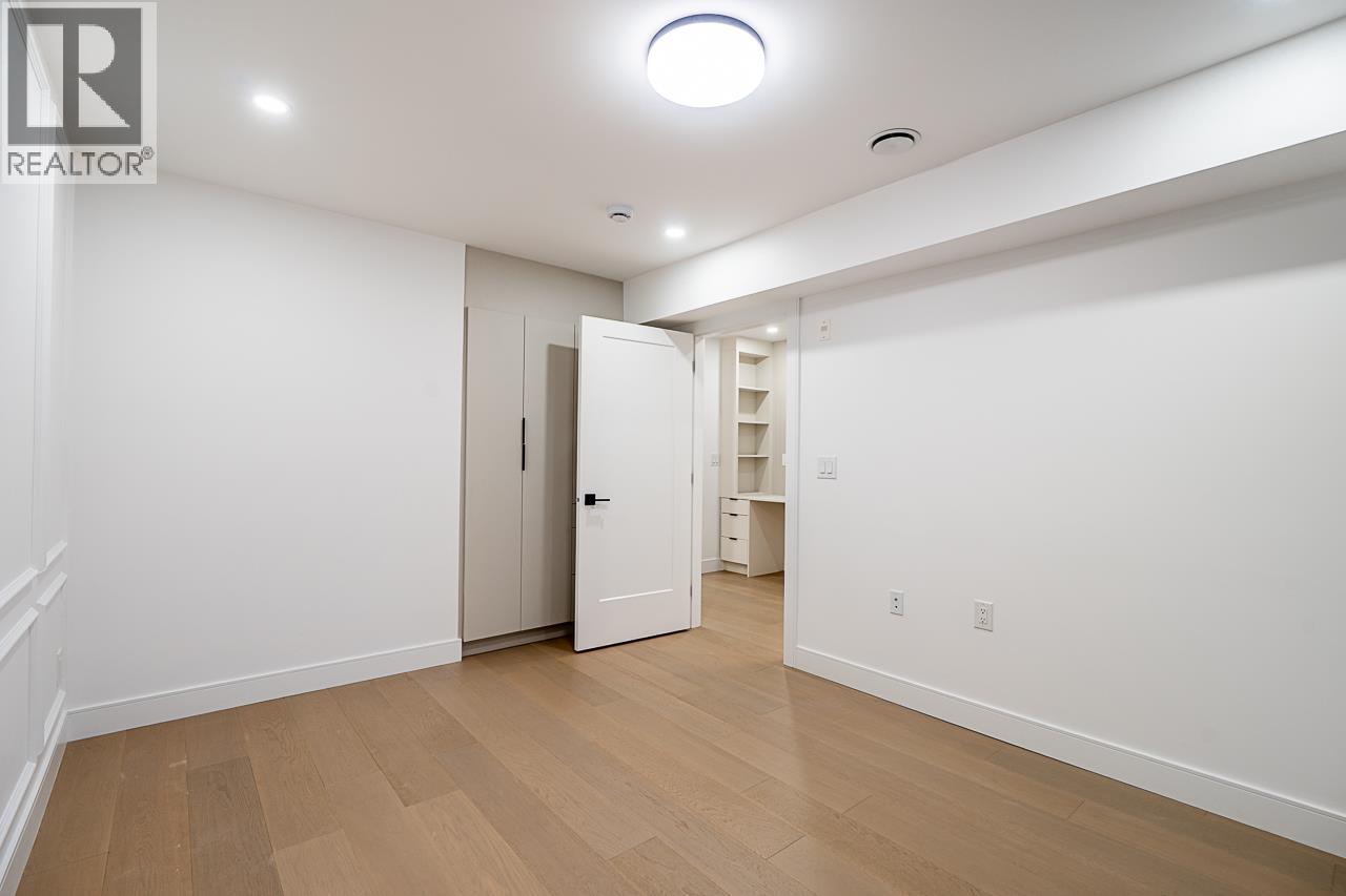 1 2282 E 8th Avenue, Vancouver, British Columbia  V5N 1V5 - Photo 13 - R3051798
