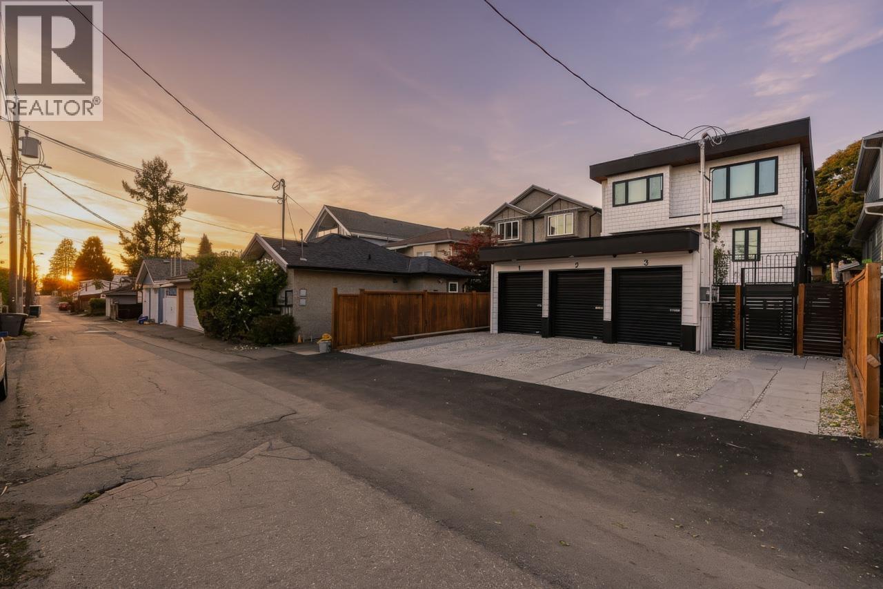 1 2282 E 8th Avenue, Vancouver, British Columbia  V5N 1V5 - Photo 33 - R3051798