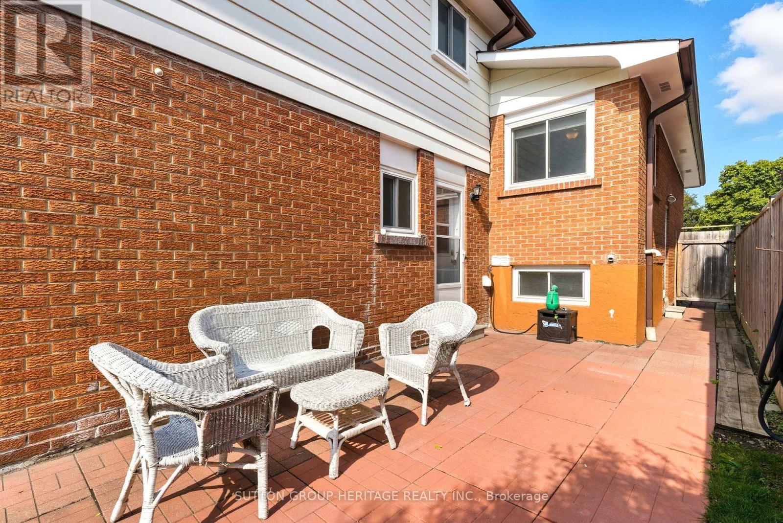 1471 Fieldlight Boulevard, Pickering, Ontario  L1V 2S3 - Photo 43 - E12423741