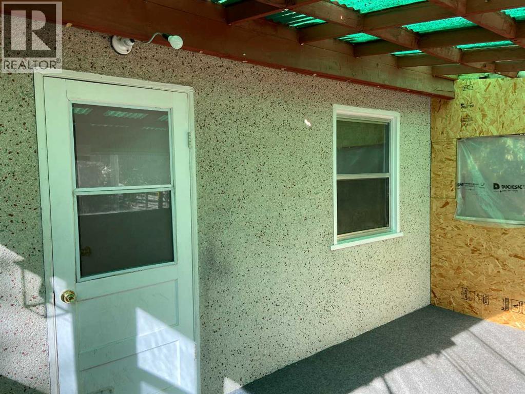 1209 7th Street North, Lethbridge, Alberta  T1H 1Y8 - Photo 12 - A2259203