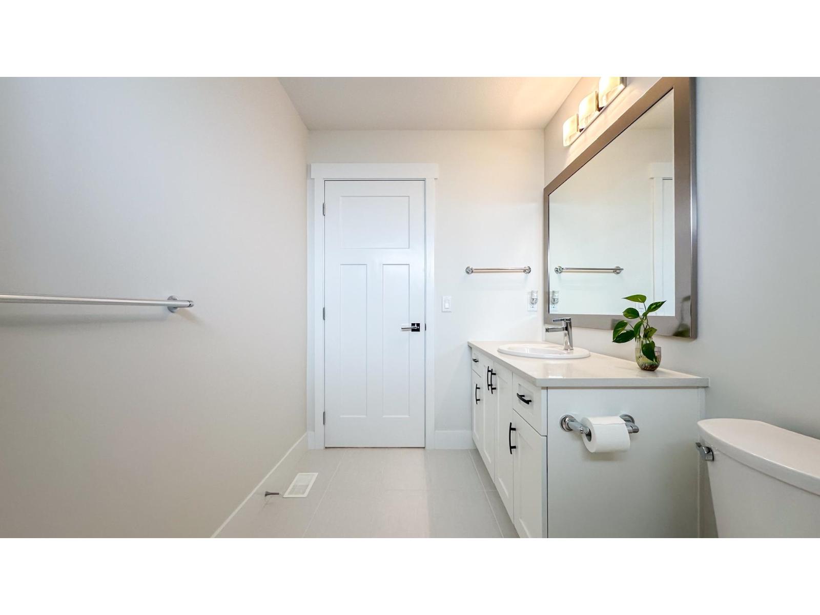 2118 165 Street, Surrey, British Columbia  V3Z 0V7 - Photo 31 - R3016112