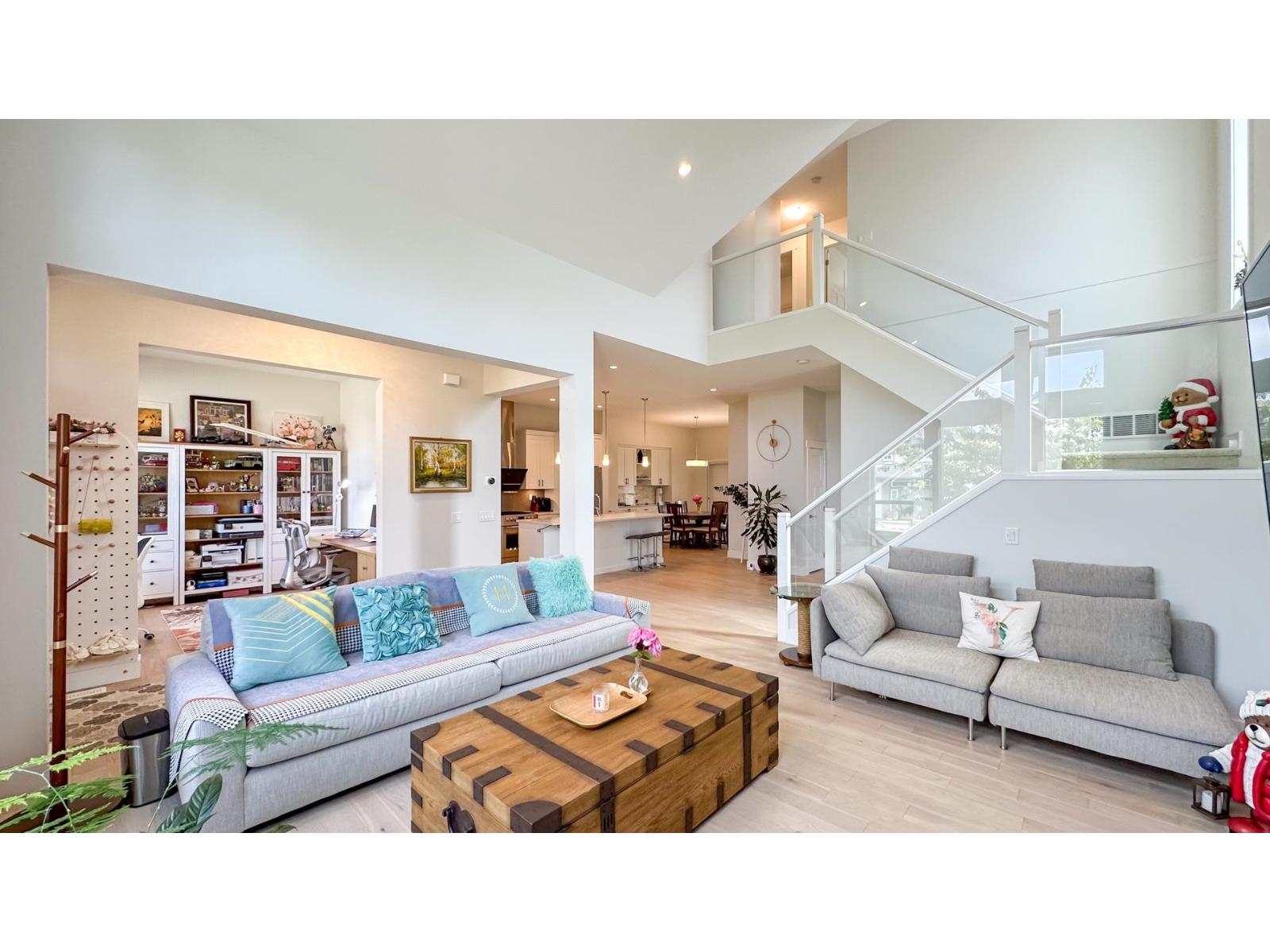 2118 165 Street, Surrey, British Columbia  V3Z 0V7 - Photo 5 - R3016112