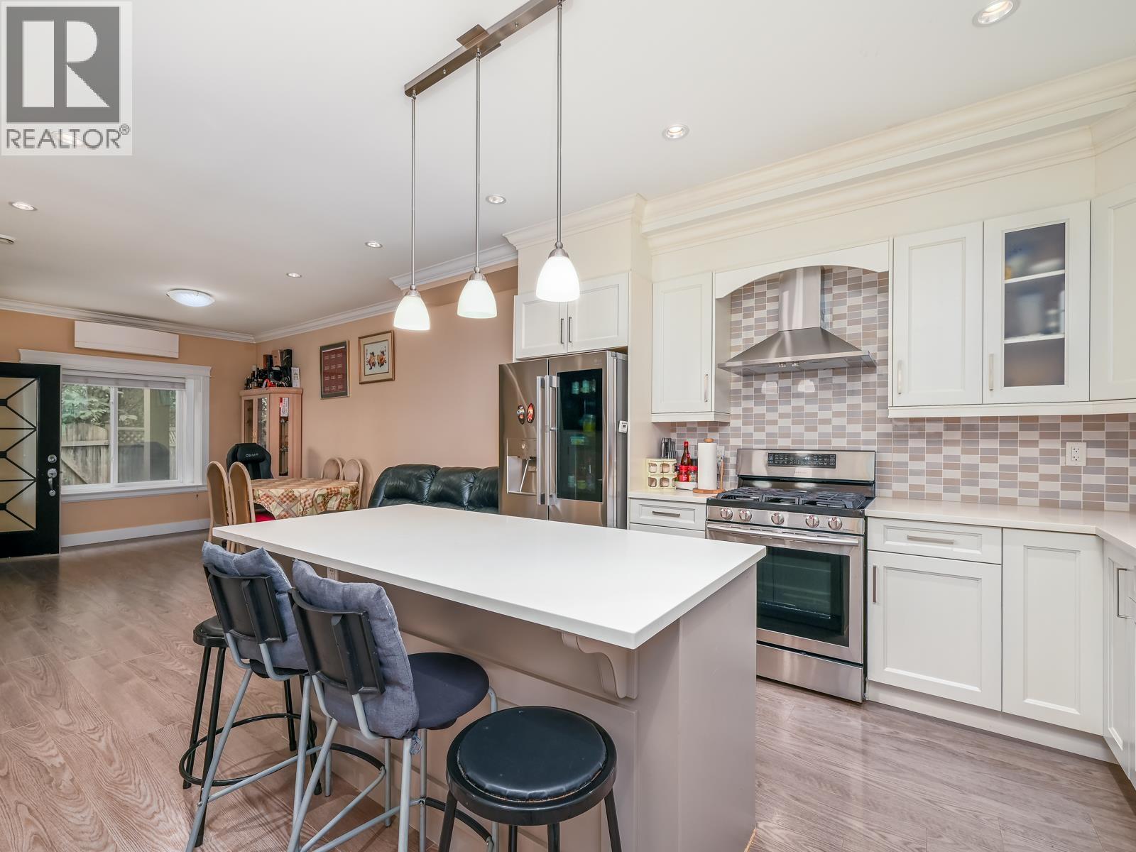 6050 Hardwick Street, Burnaby, British Columbia  V5G 1R6 - Photo 9 - R3051797
