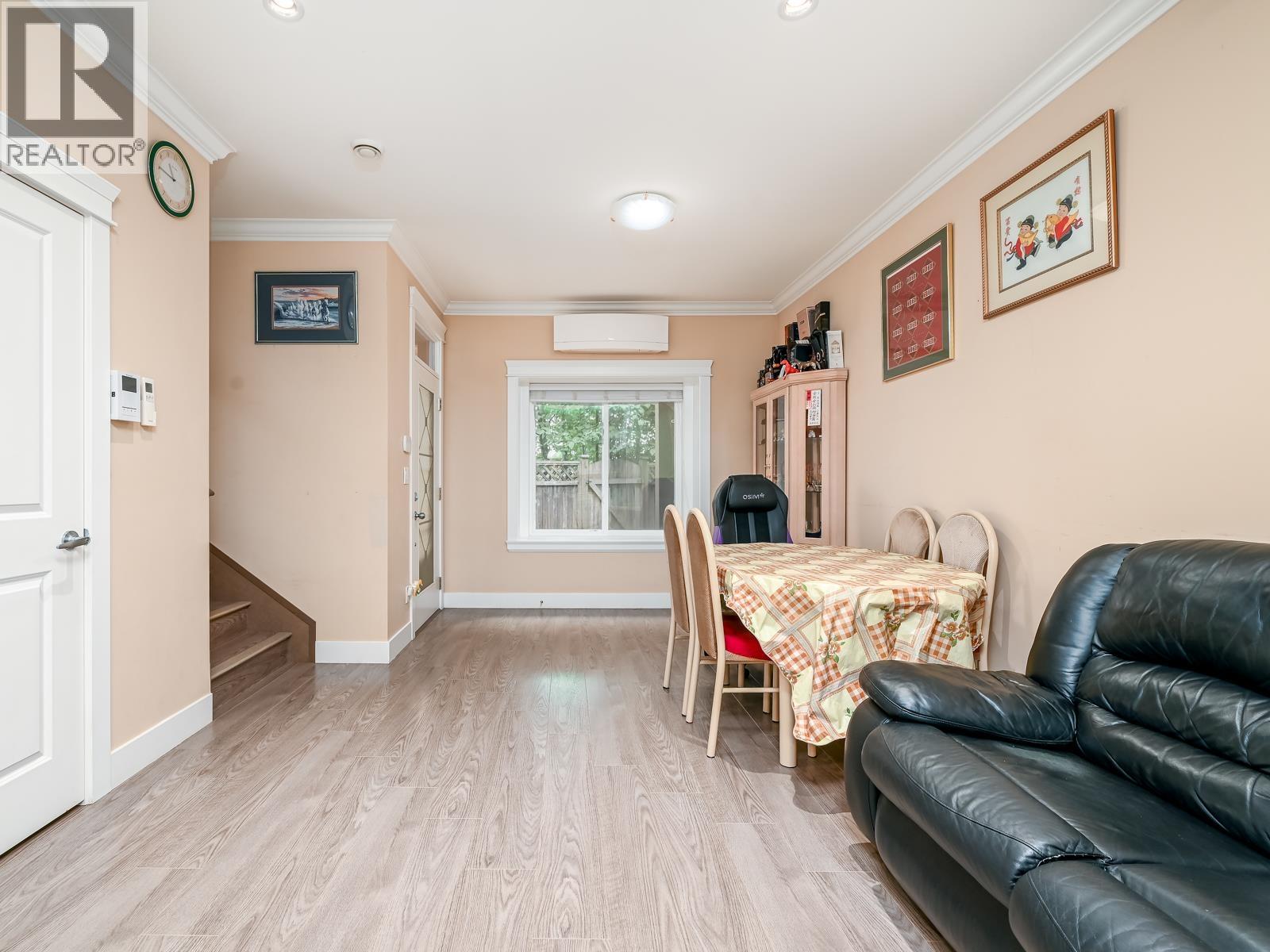 6050 Hardwick Street, Burnaby, British Columbia  V5G 1R6 - Photo 11 - R3051797
