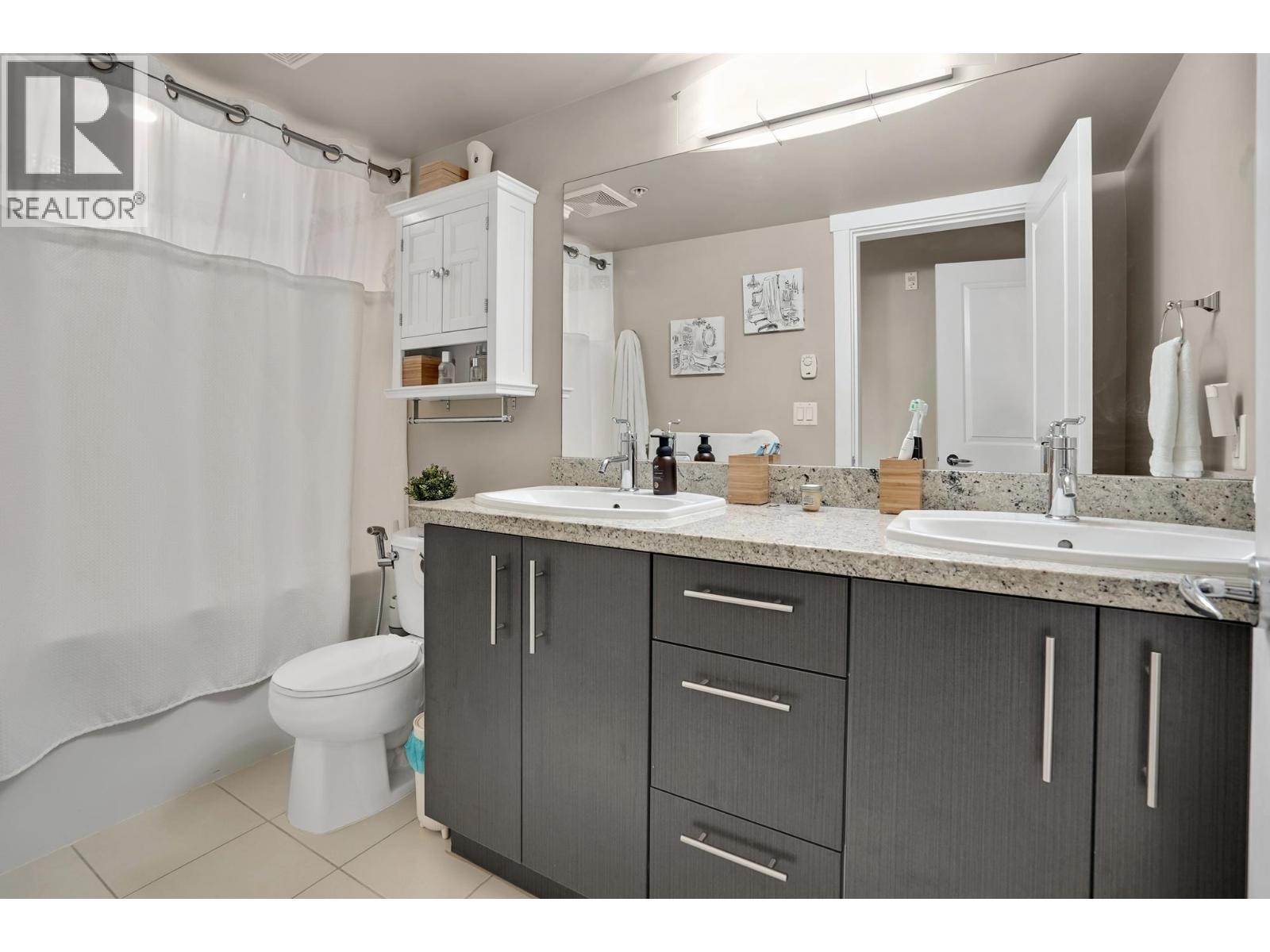 Lorem Ipsum Dolor S, Richmond, British Columbia  V6X  - Photo 17 - DEMO28909362