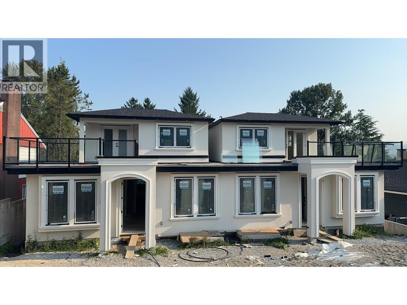 1 5115 BUXTON STREET, Burnaby, British Columbia