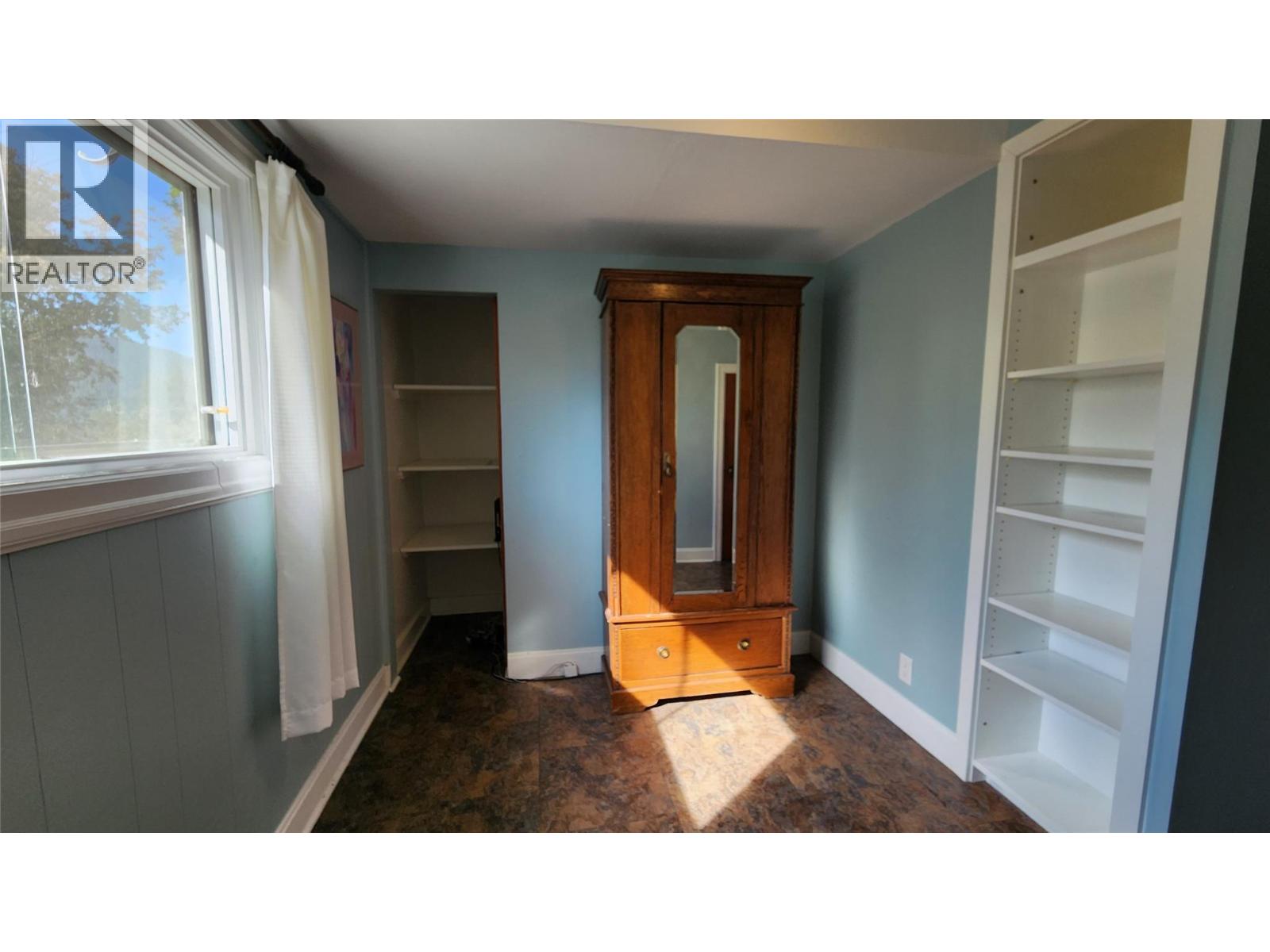 2181 Queen Street, Rossland, British Columbia  V0G 1Y0 - Photo 19 - 10363916