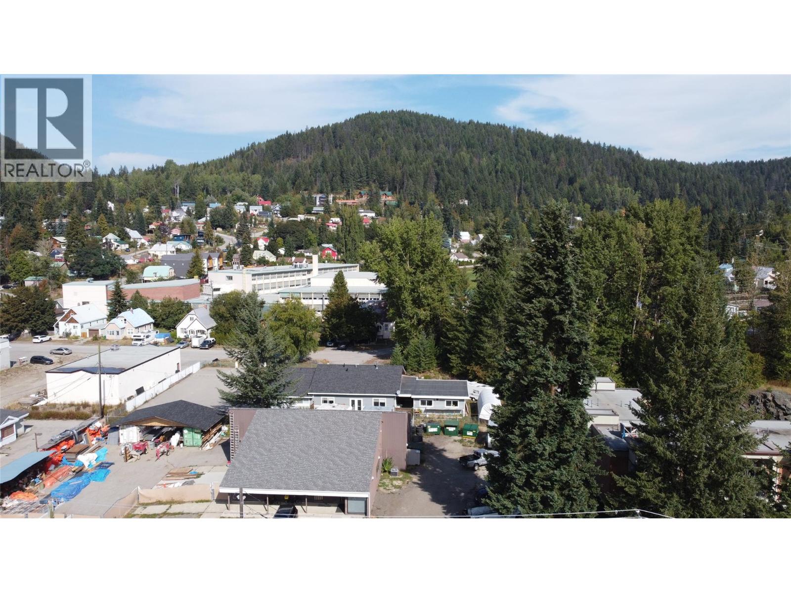 2181 Queen Street, Rossland, British Columbia  V0G 1Y0 - Photo 53 - 10363916