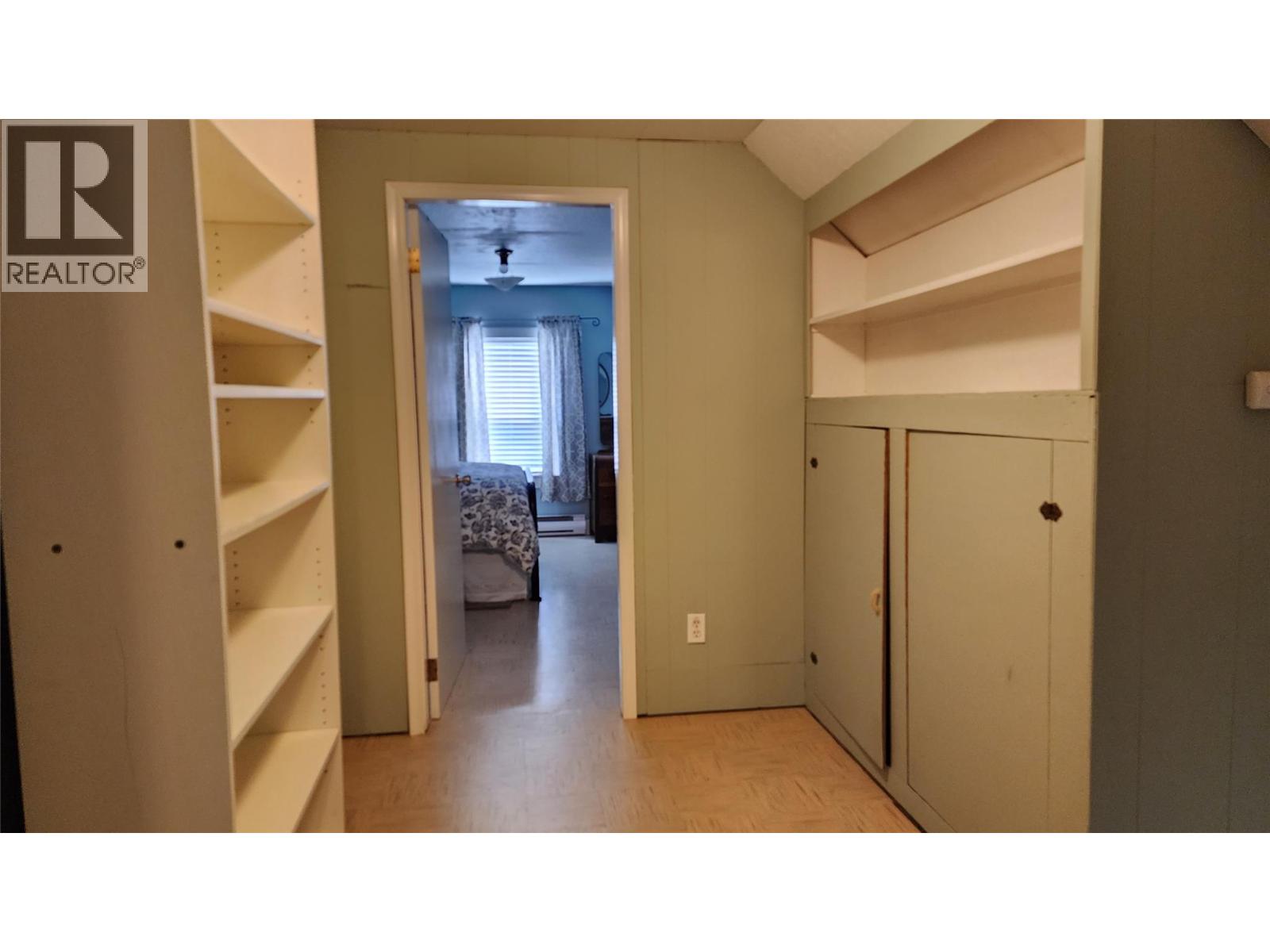 2181 Queen Street, Rossland, British Columbia  V0G 1Y0 - Photo 24 - 10363916