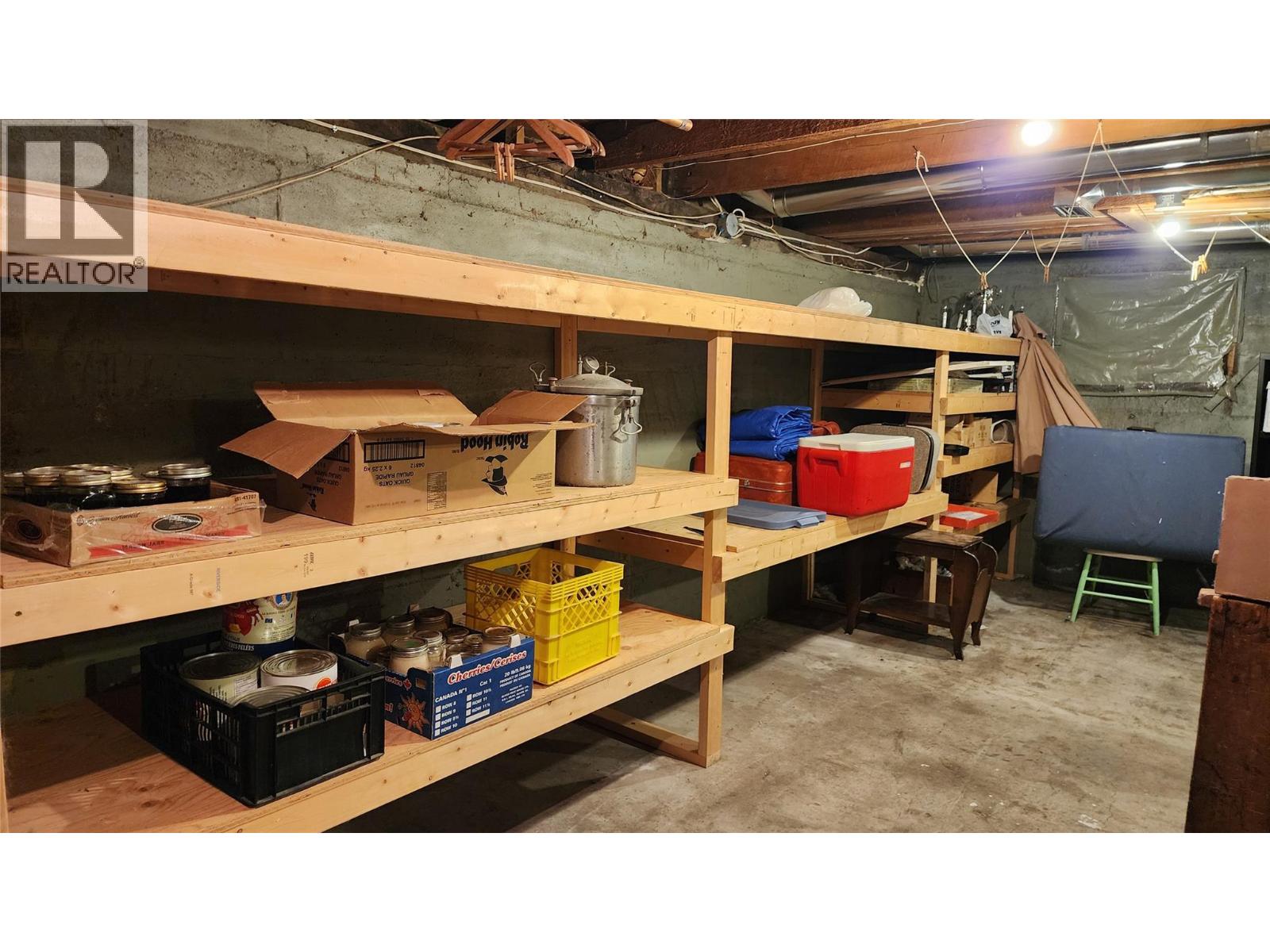 2181 Queen Street, Rossland, British Columbia  V0G 1Y0 - Photo 30 - 10363916