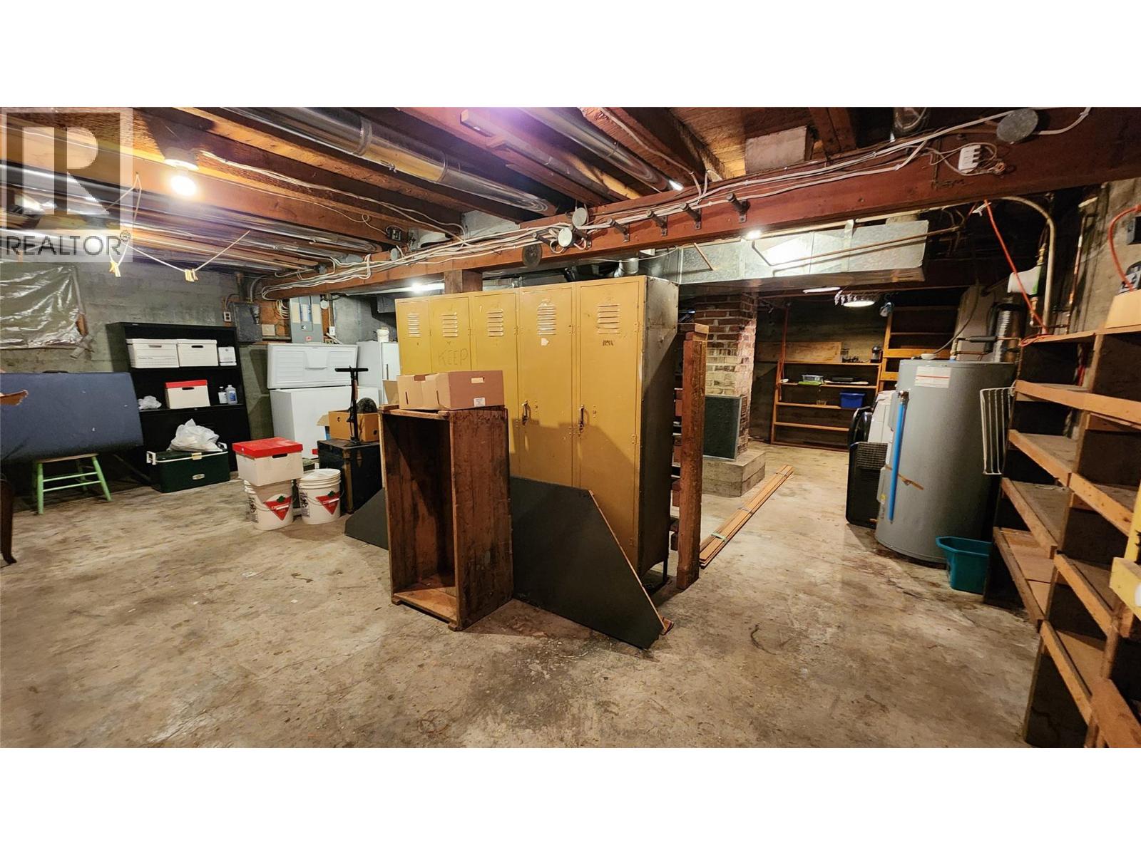 2181 Queen Street, Rossland, British Columbia  V0G 1Y0 - Photo 29 - 10363916