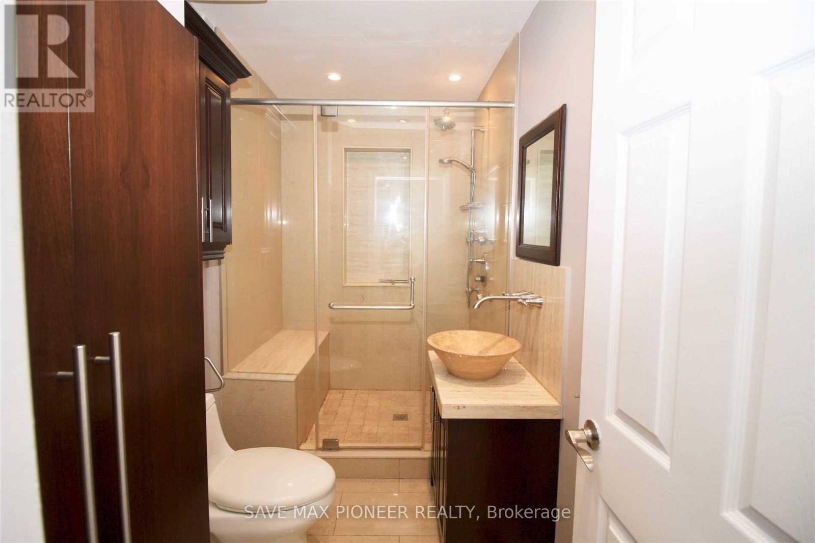 5 Parkview Boulevard, Halton Hills, Ontario  L7G 2Y2 - Photo 10 - W12425033