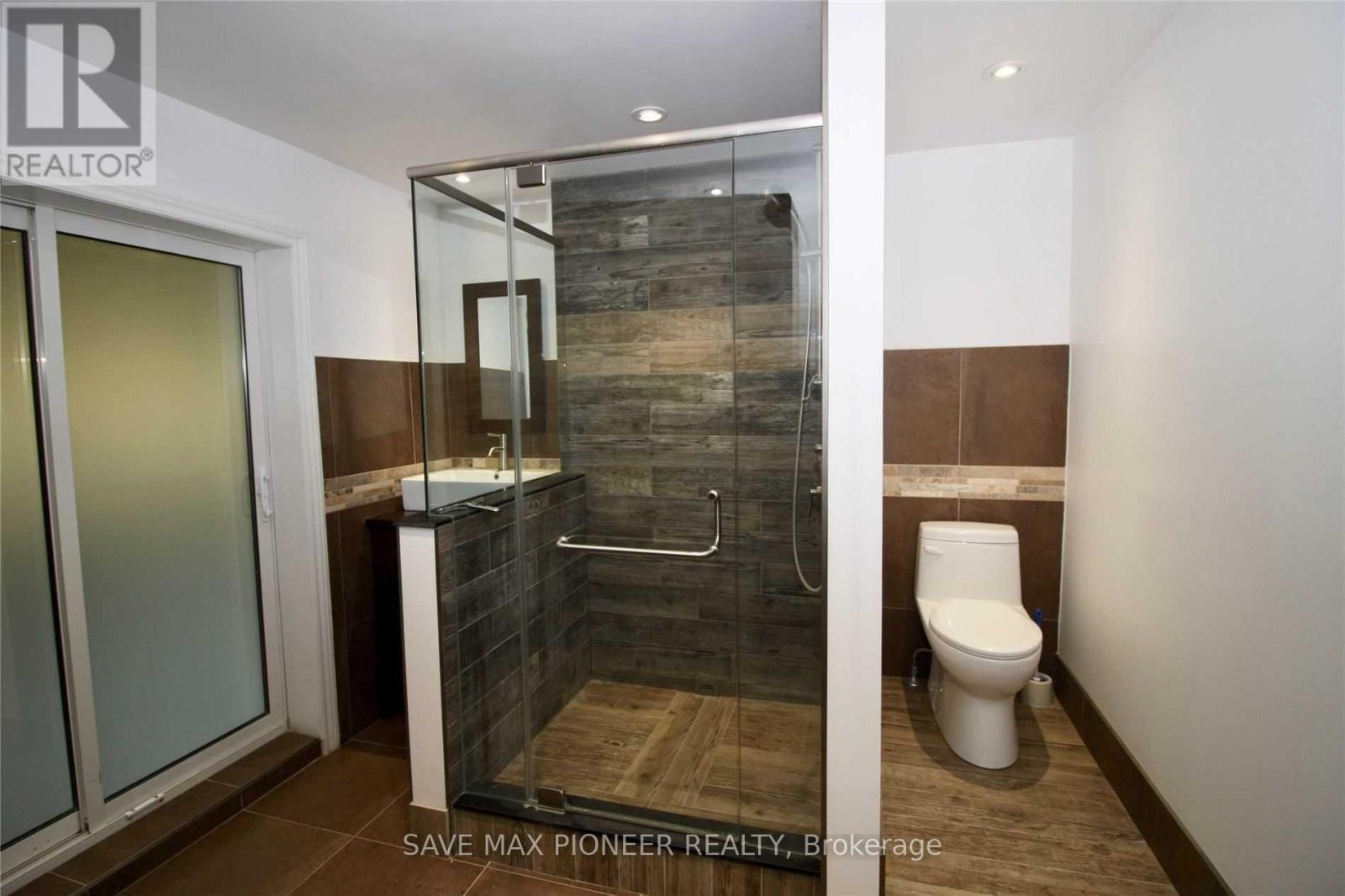 5 Parkview Boulevard, Halton Hills, Ontario  L7G 2Y2 - Photo 22 - W12425033