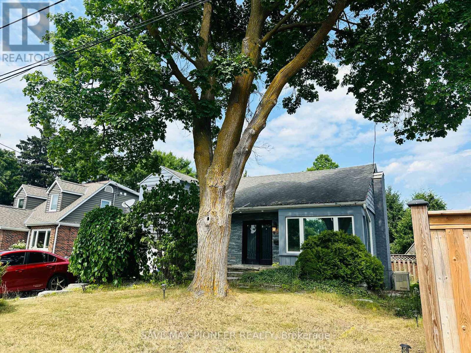 5 Parkview Boulevard, Halton Hills, Ontario  L7G 2Y2 - Photo 30 - W12425033