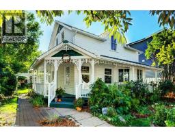 131 2 Avenue Se Central High River, High River, Ca