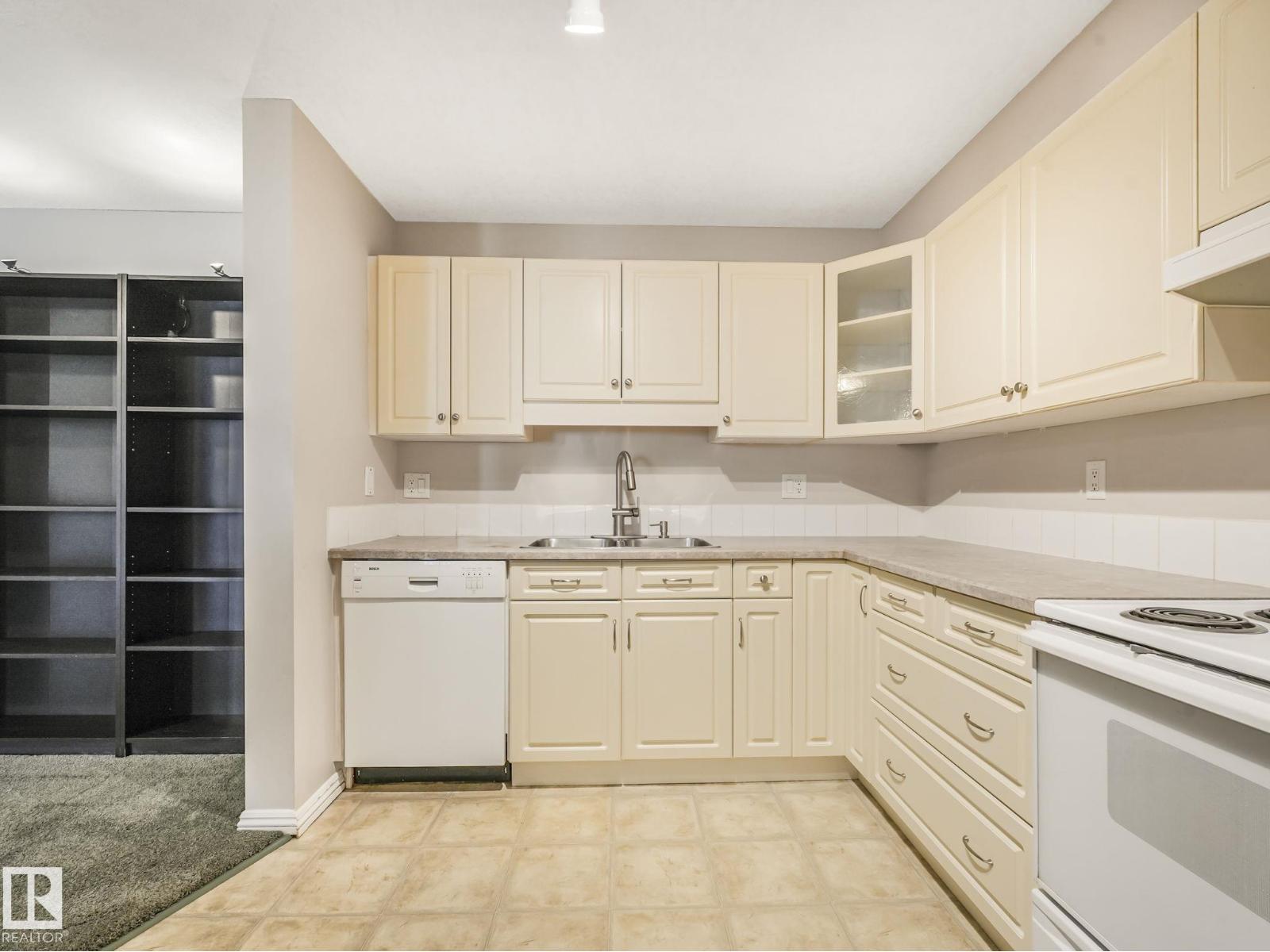 #114 6220 Fulton Rd Nw, Edmonton, Alberta  T6A 3T4 - Photo 13 - E4454763
